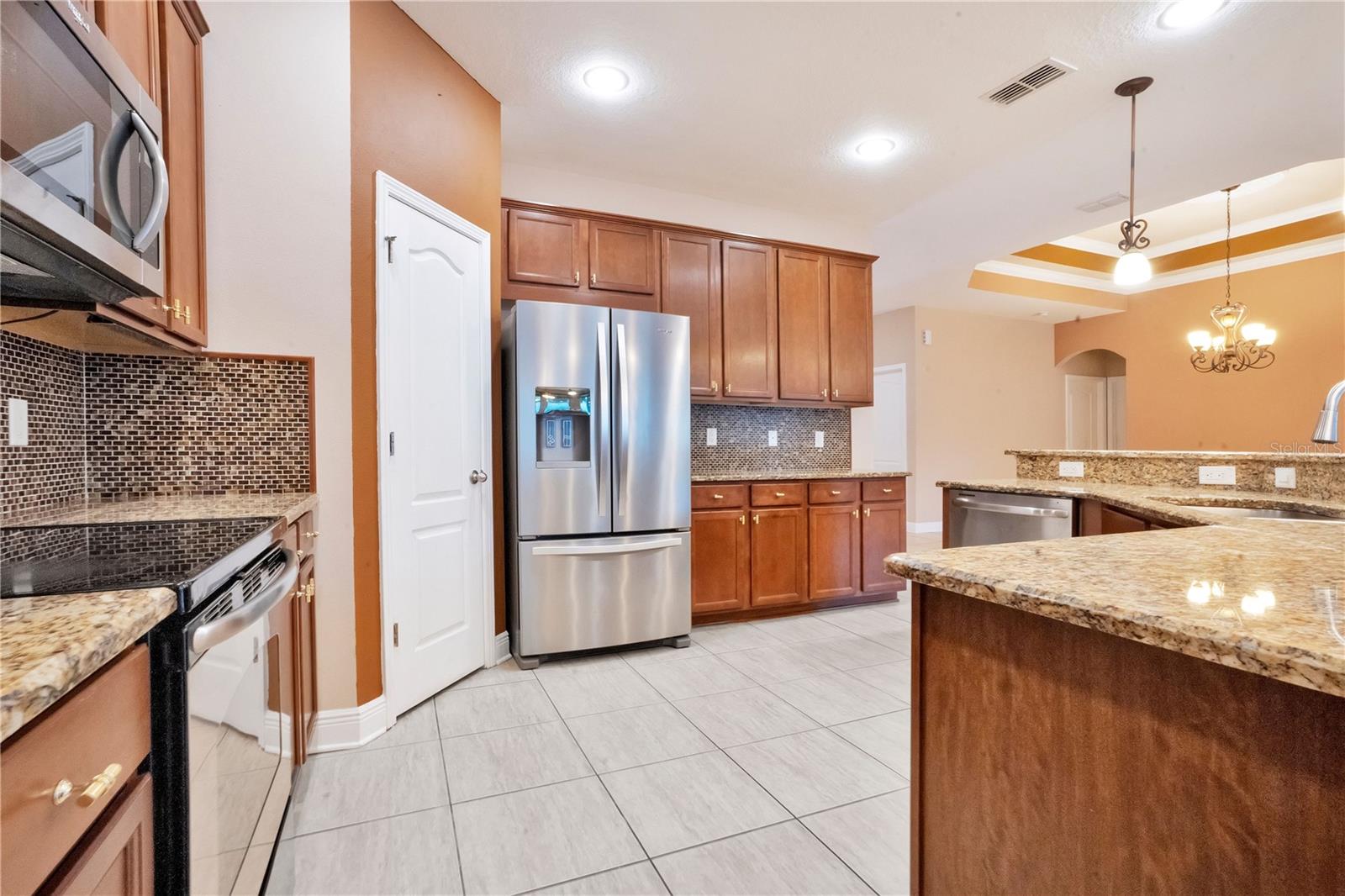 2210 VALTERRA VISTA WAY, VALRICO, FL, 33594