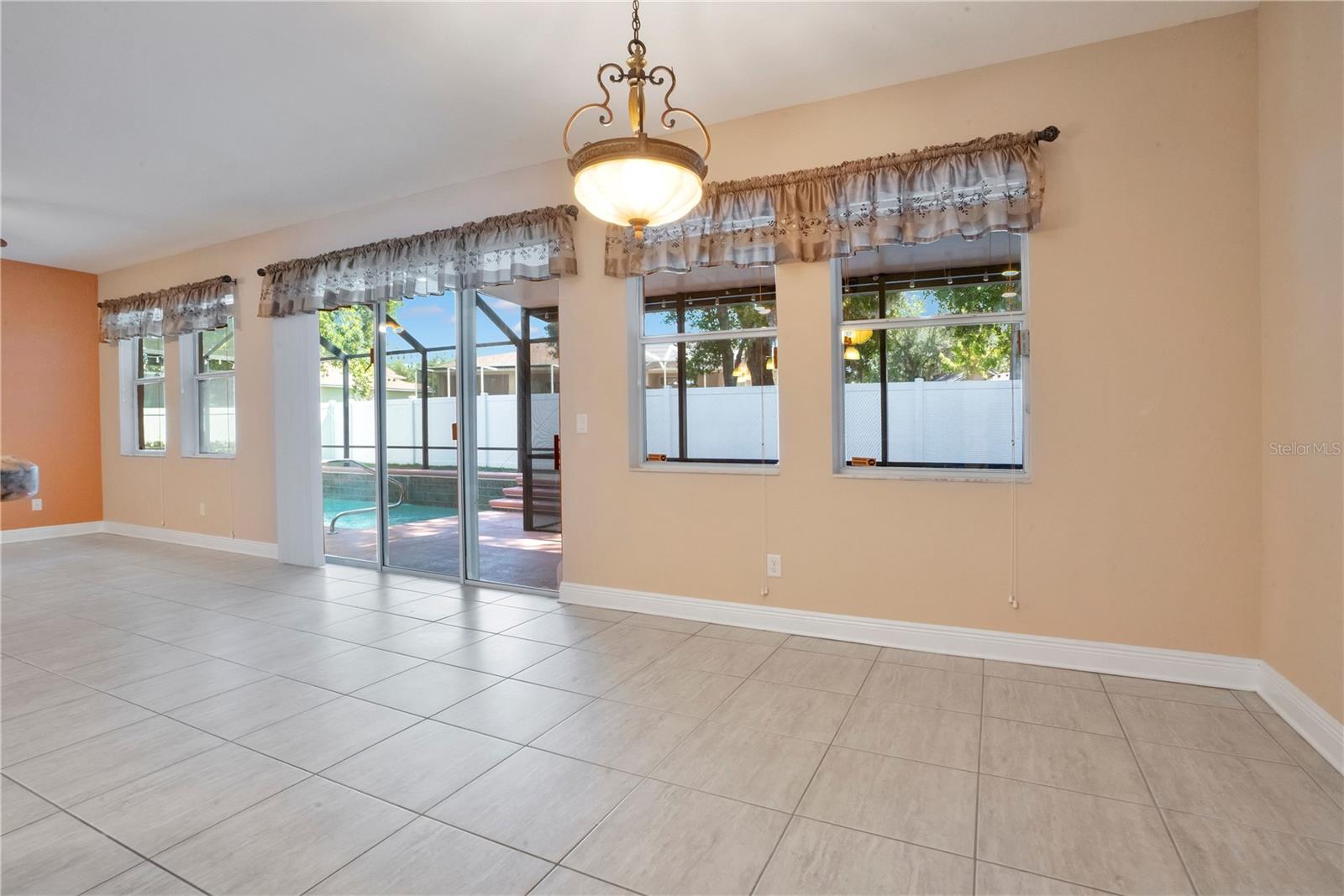 2210 VALTERRA VISTA WAY, VALRICO, FL, 33594