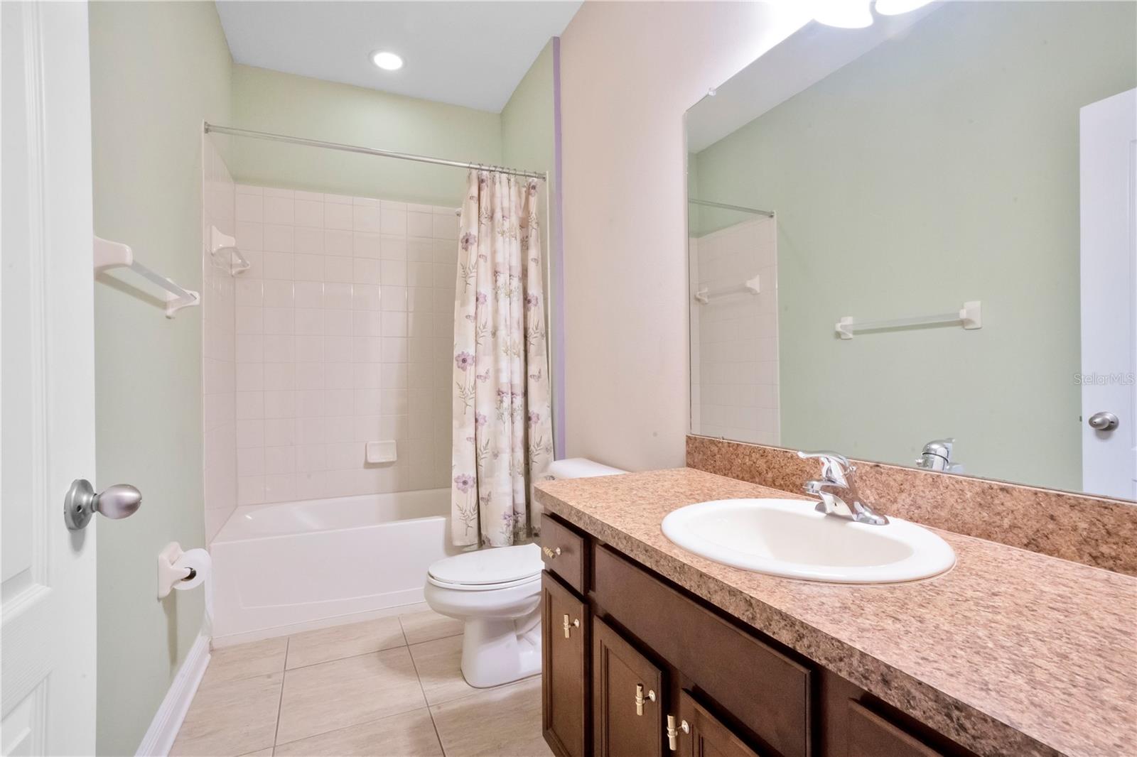 2210 VALTERRA VISTA WAY, VALRICO, FL, 33594