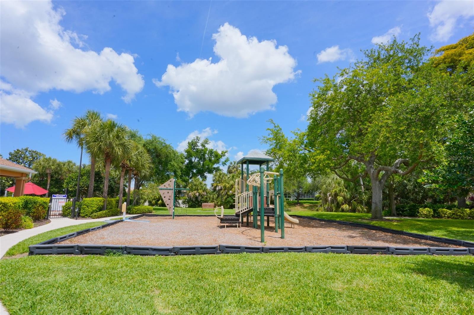 4015 OVERTURE CIR #312, BRADENTON, FL, 34209