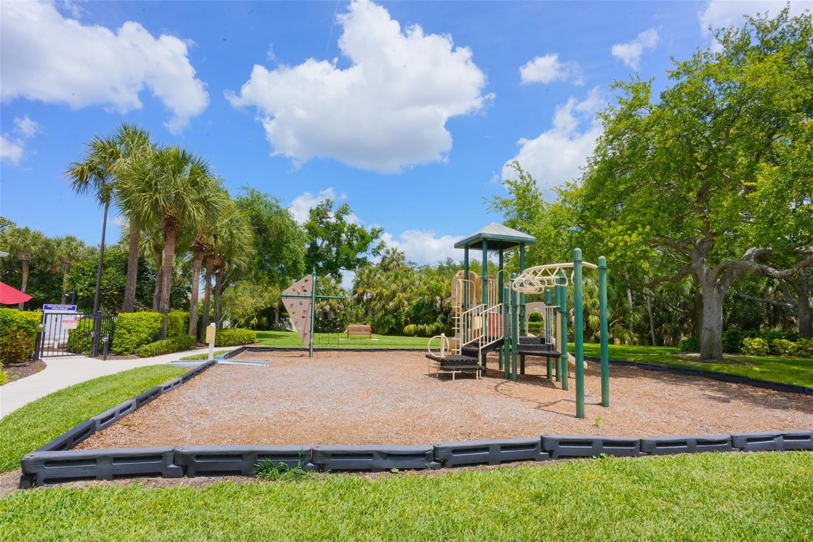 4015 OVERTURE CIR #312, BRADENTON, FL, 34209