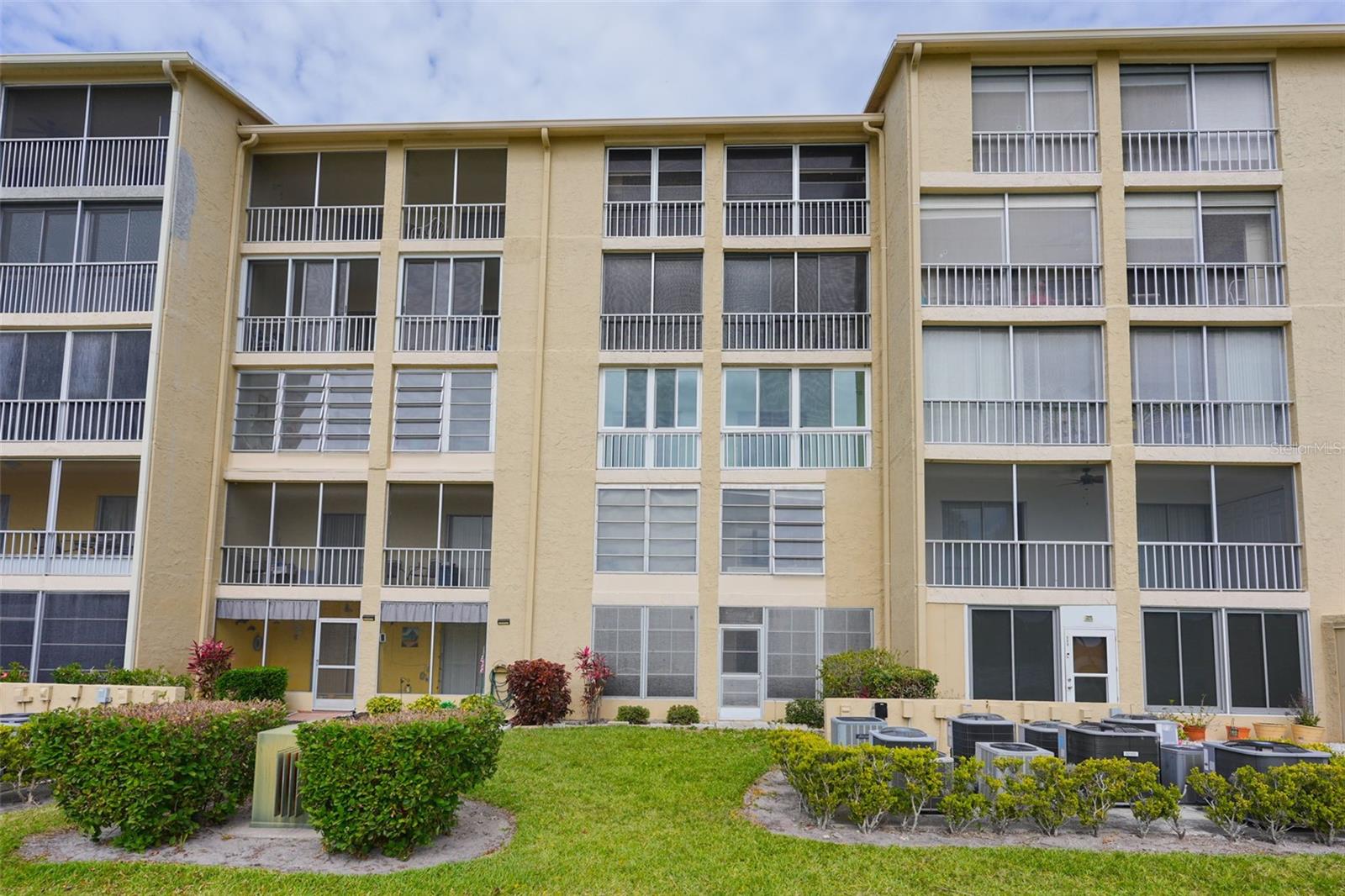 3607 LAKE BAYSHORE DR #312, BRADENTON, FL, 34205
