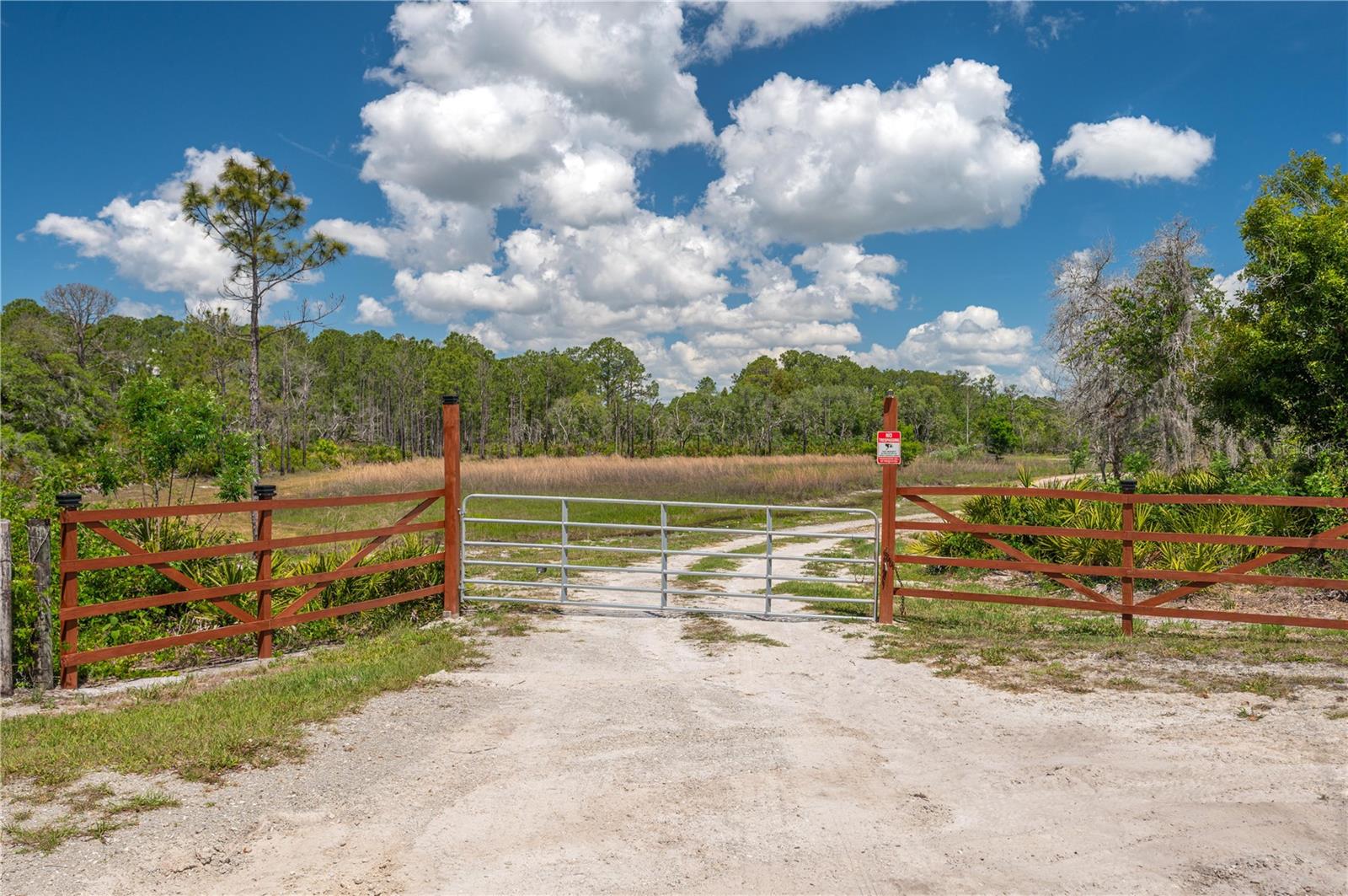 991 BAY CT, FROSTPROOF, FL, 33843