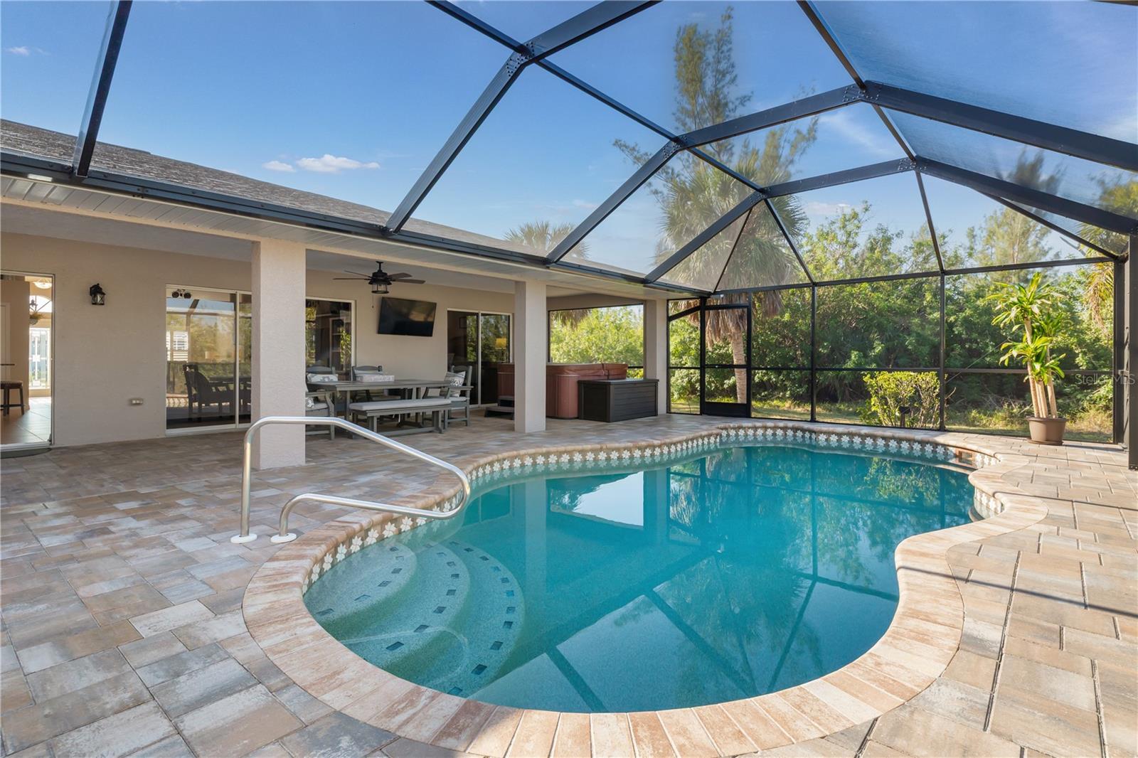 8251 ARLEWOOD CIR, PORT CHARLOTTE, FL, 33981