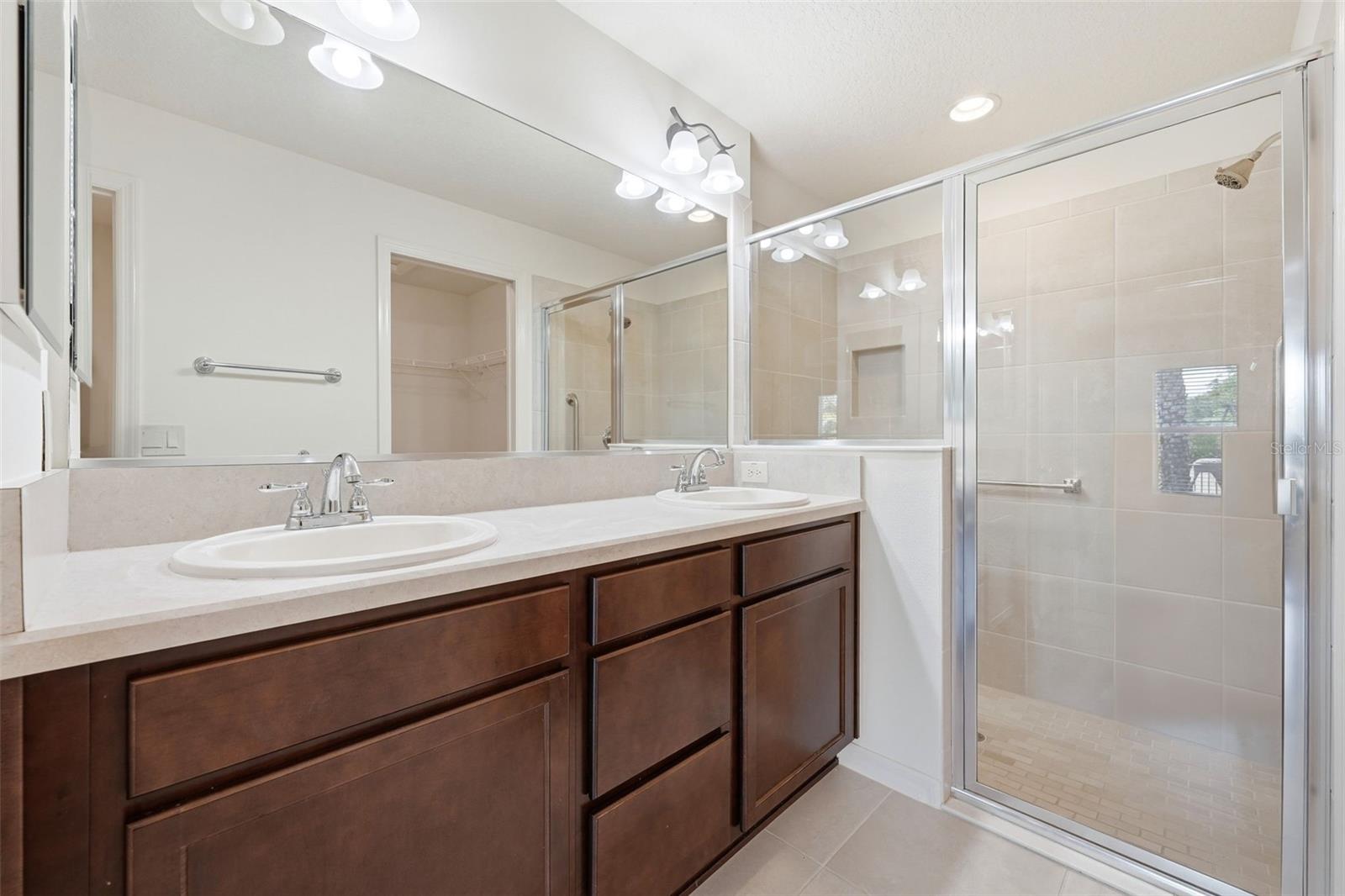 2975 THAYER TER, THE VILLAGES, FL, 32163