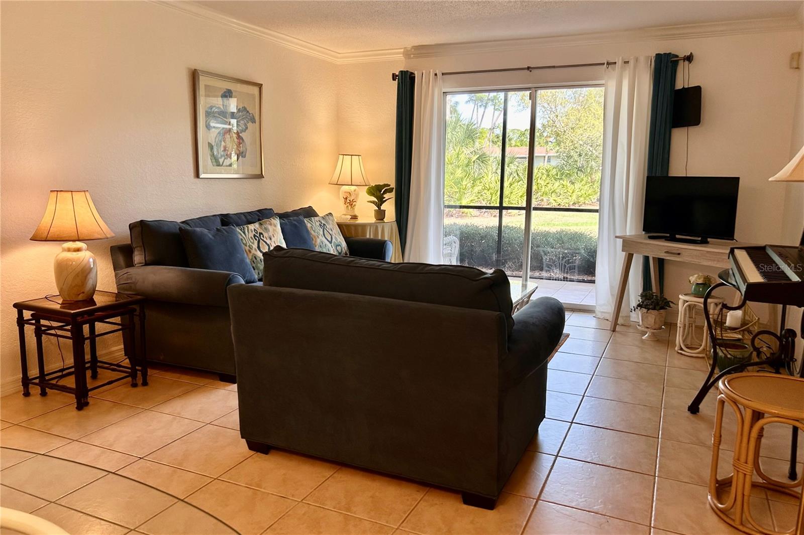 972 LA COSTA CIR #3, SARASOTA, FL, 34237
