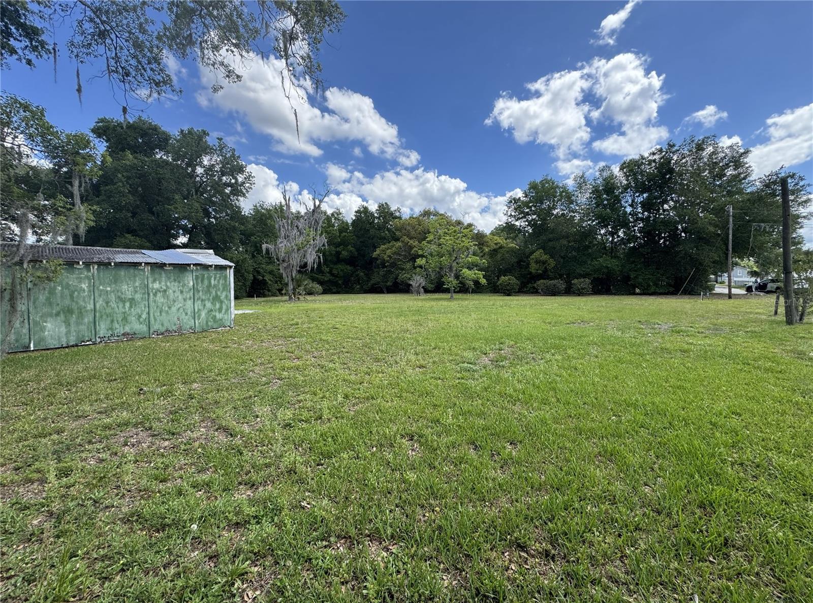 65 HOWARD ST, UMATILLA, FL, 32784