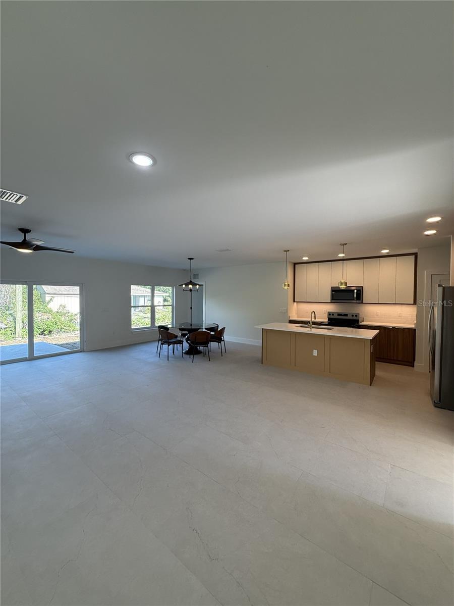 5813 REGENT RD, VENICE, FL, 34293