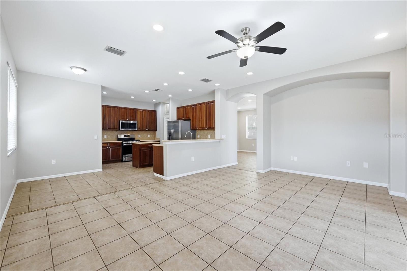 4266 67TH AVENUE CIR E, SARASOTA, FL, 34243