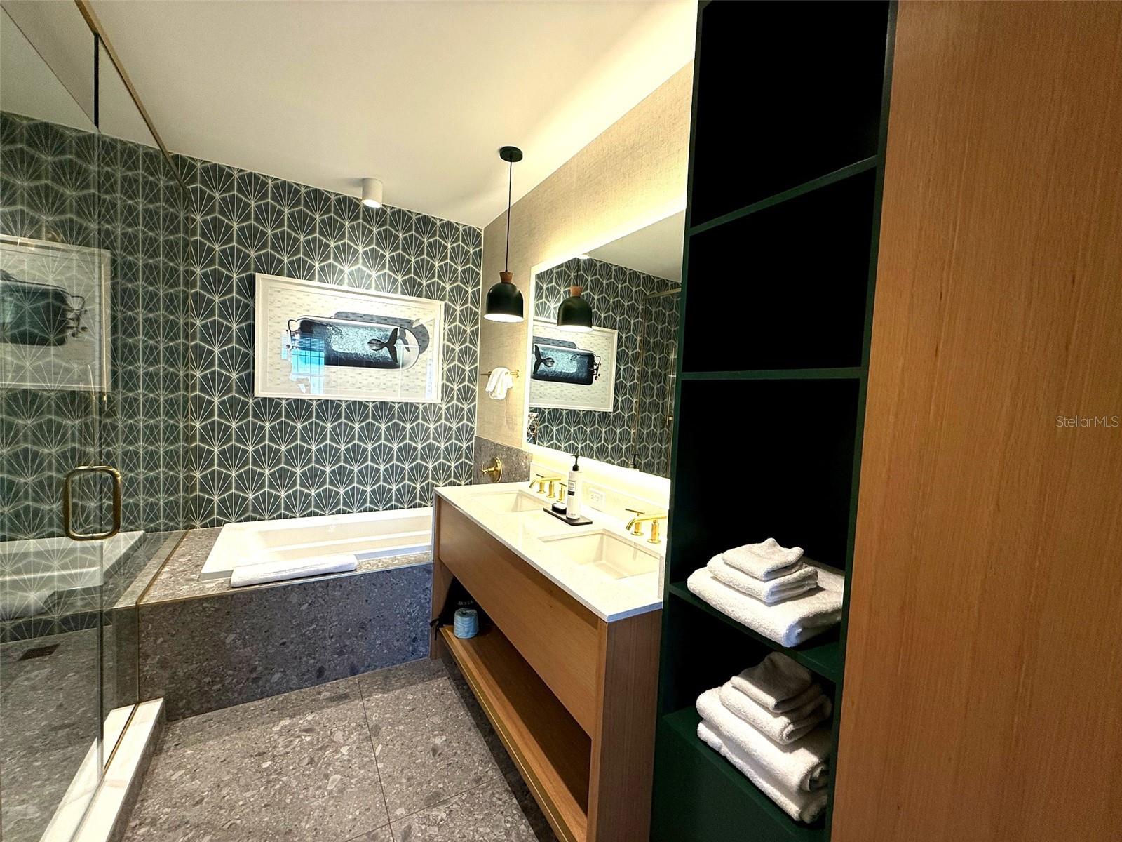 8061 VACATION AVE #216, KISSIMMEE, FL, 34747