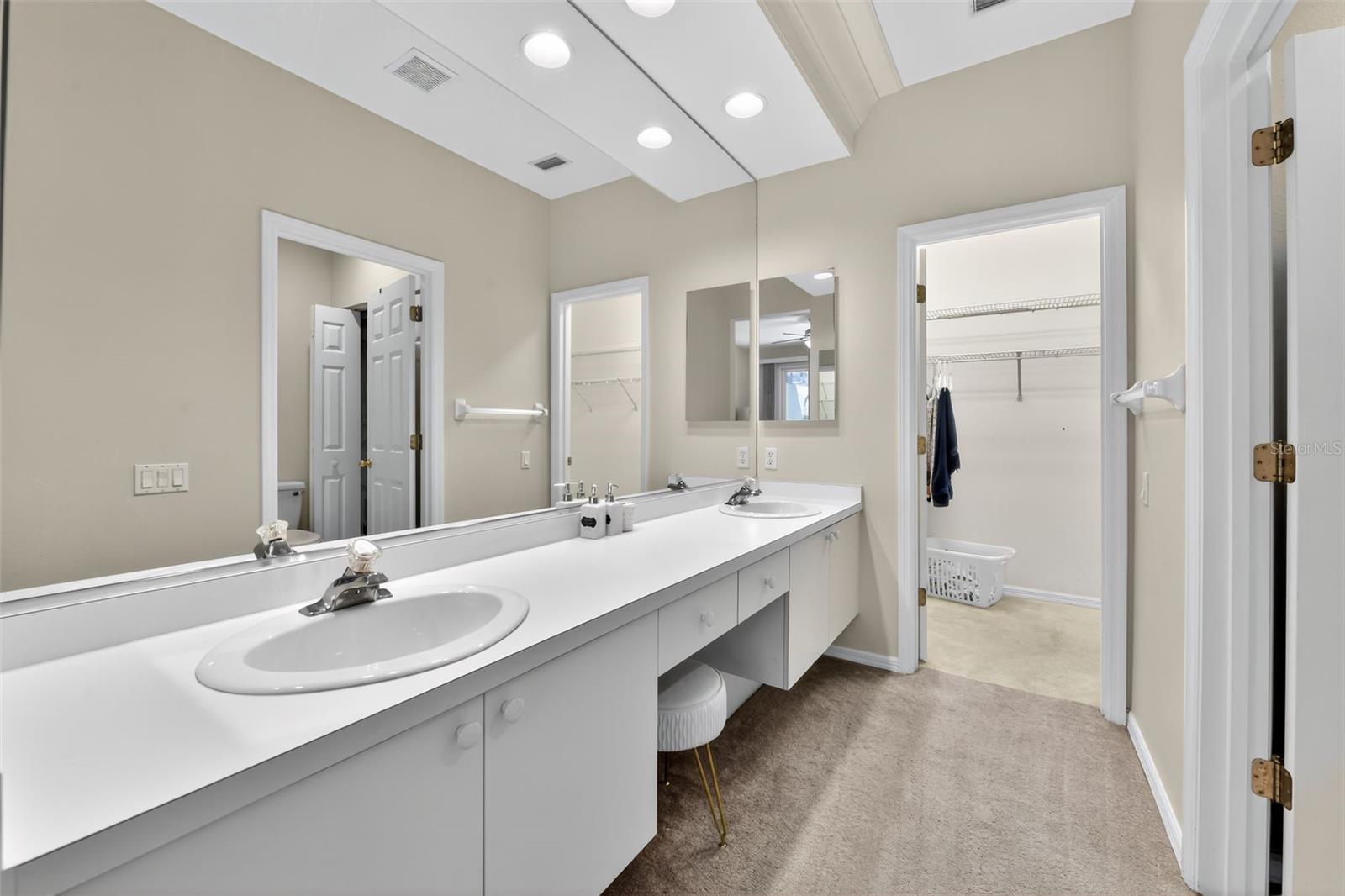 8512 54TH AVENUE CIR E, BRADENTON, FL, 34211