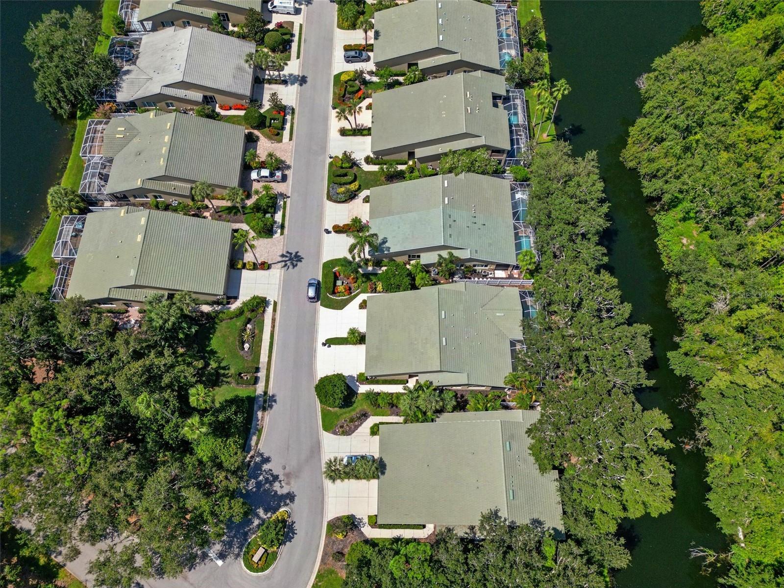 8512 54TH AVENUE CIR E, BRADENTON, FL, 34211