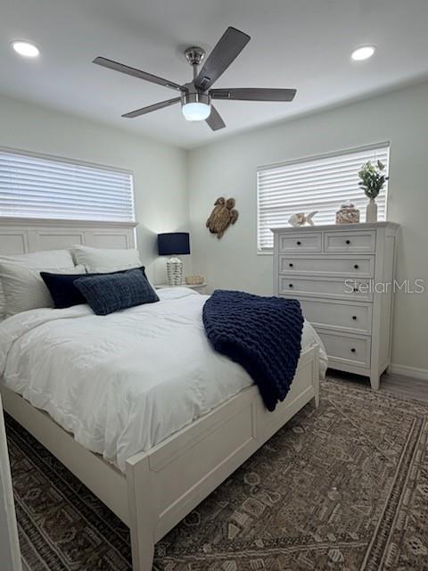 2440 HILLVIEW ST, SARASOTA, FL, 34239