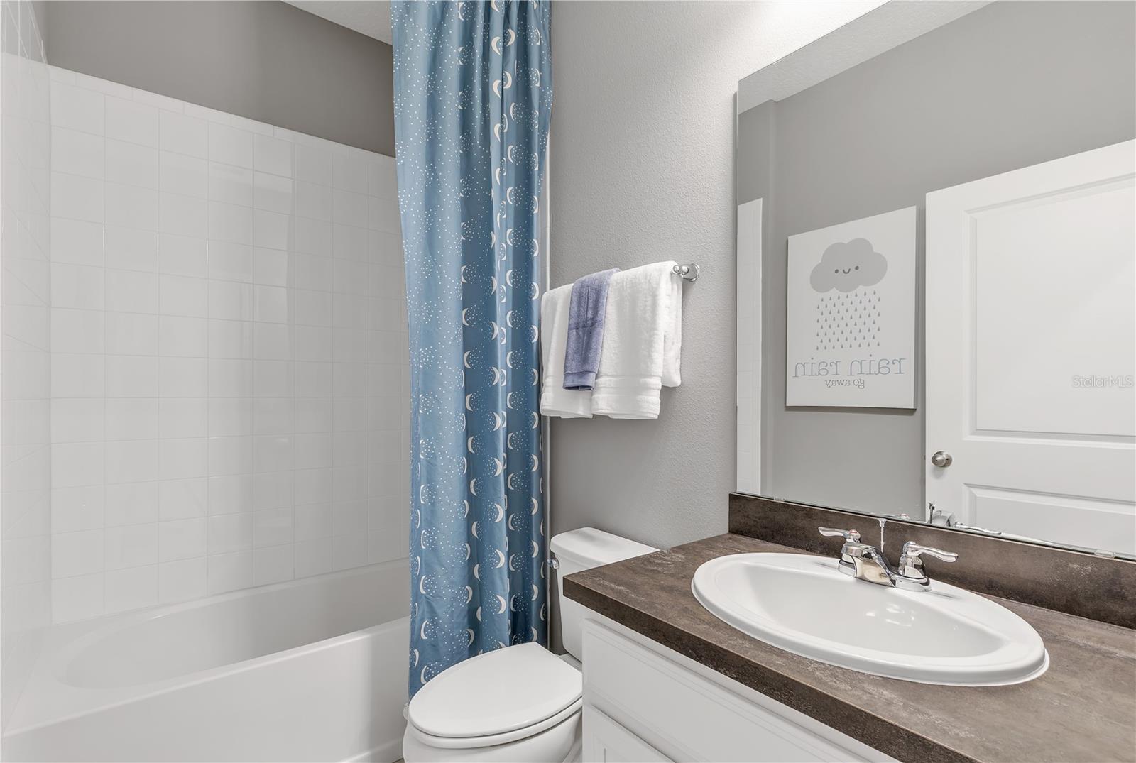 1008 LANDING LN, DELTONA, FL, 32738