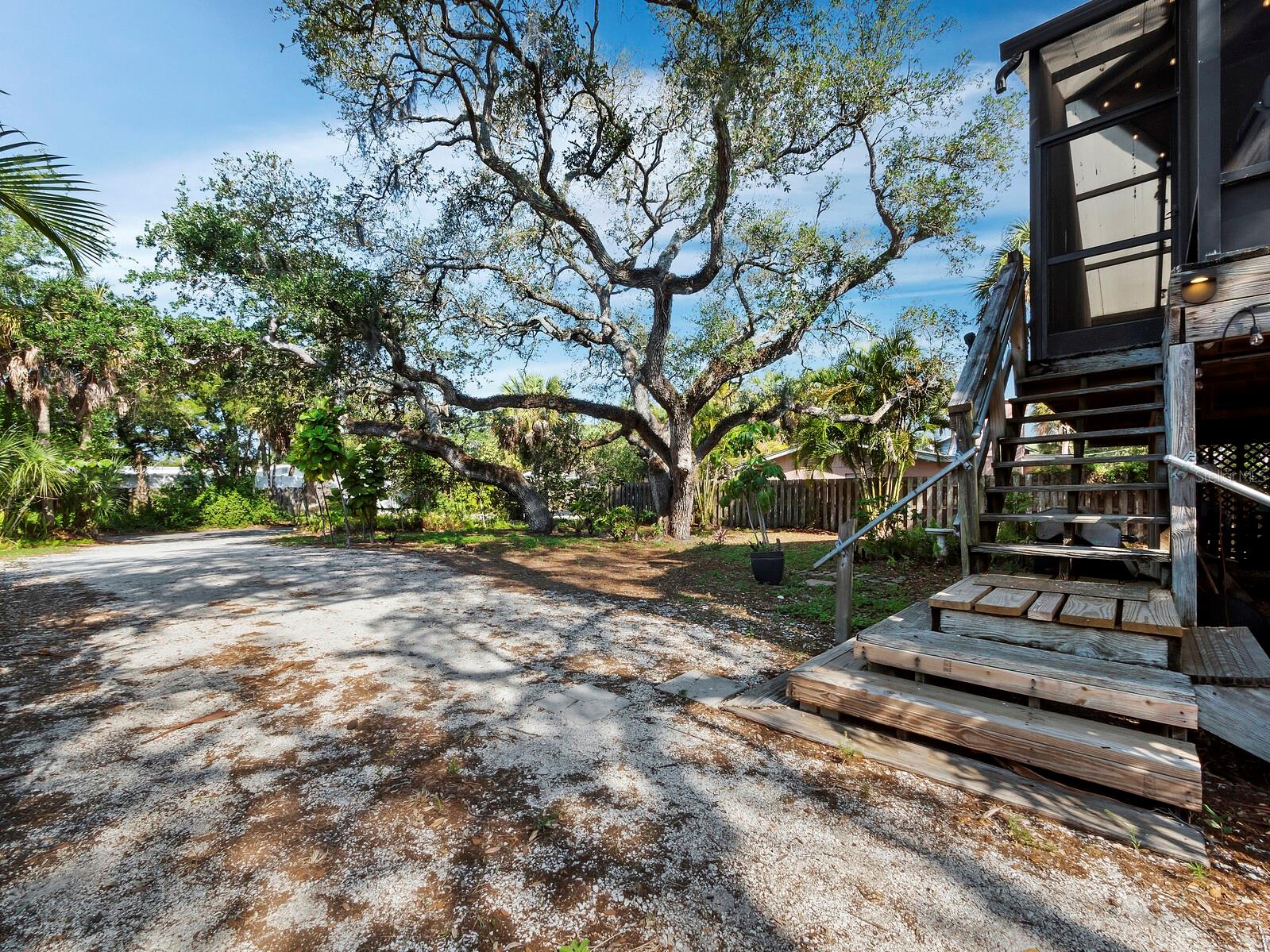 5141 SAINT ALBANS AVE, SARASOTA, FL, 34242