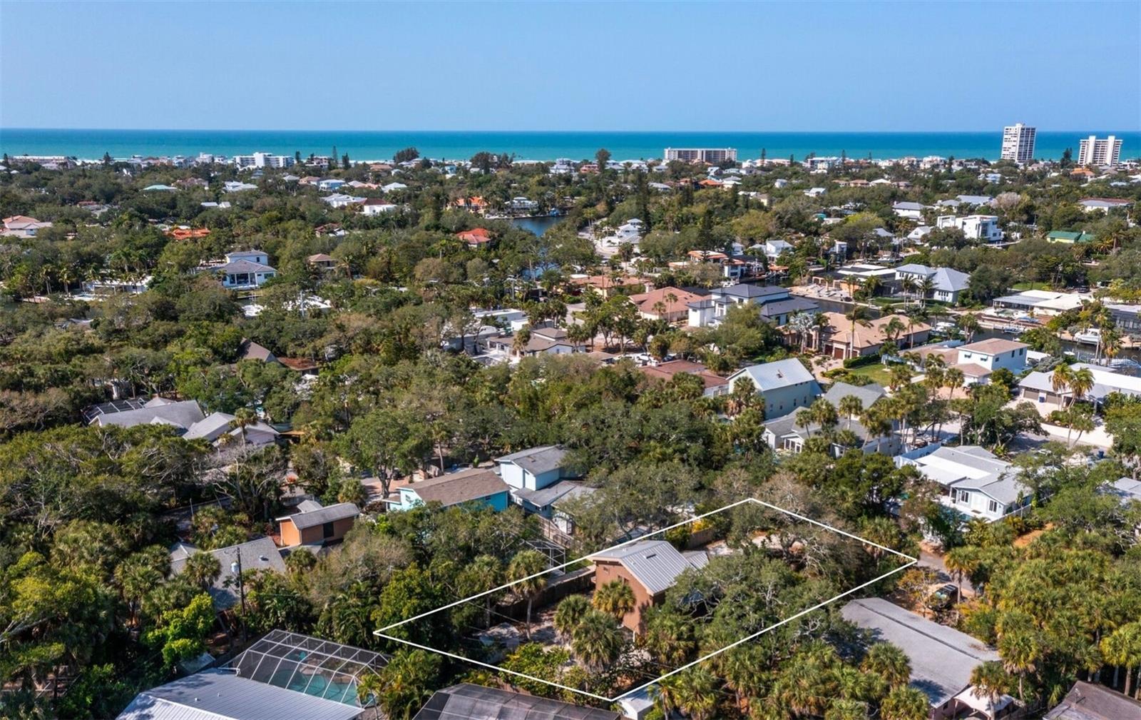 5141 SAINT ALBANS AVE, SARASOTA, FL, 34242