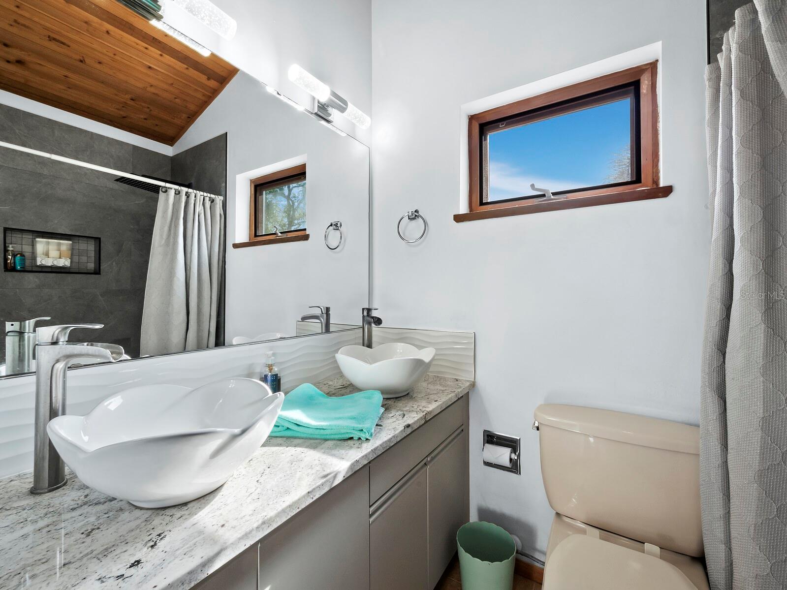 5141 SAINT ALBANS AVE, SARASOTA, FL, 34242