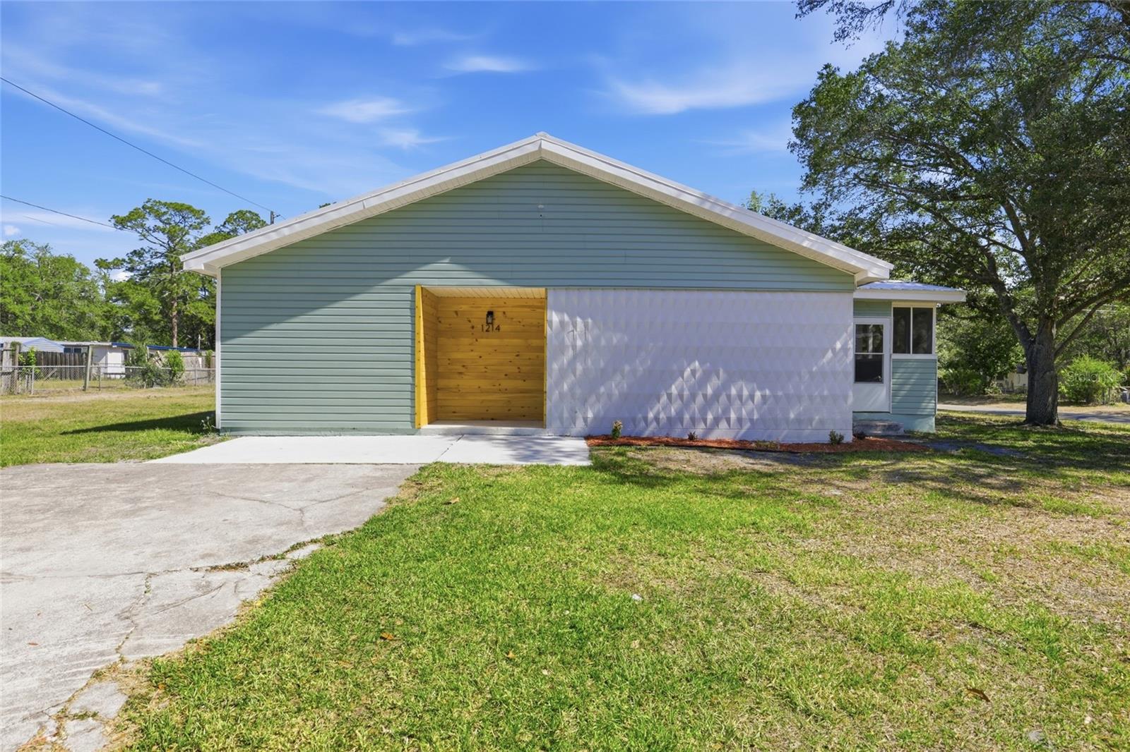 1214 NE 28TH AVE, GAINESVILLE, FL, 32609