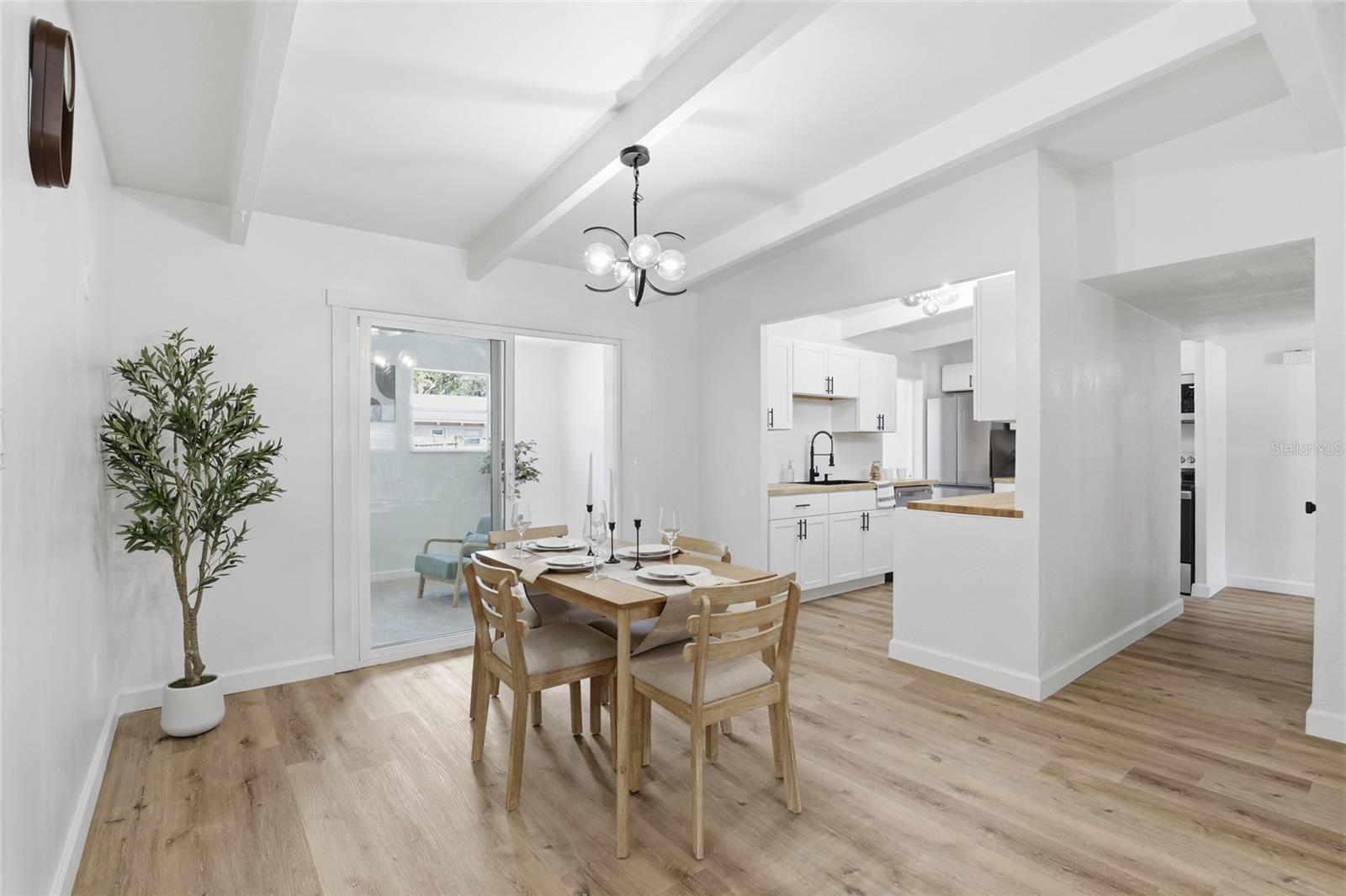 1214 NE 28TH AVE, GAINESVILLE, FL, 32609