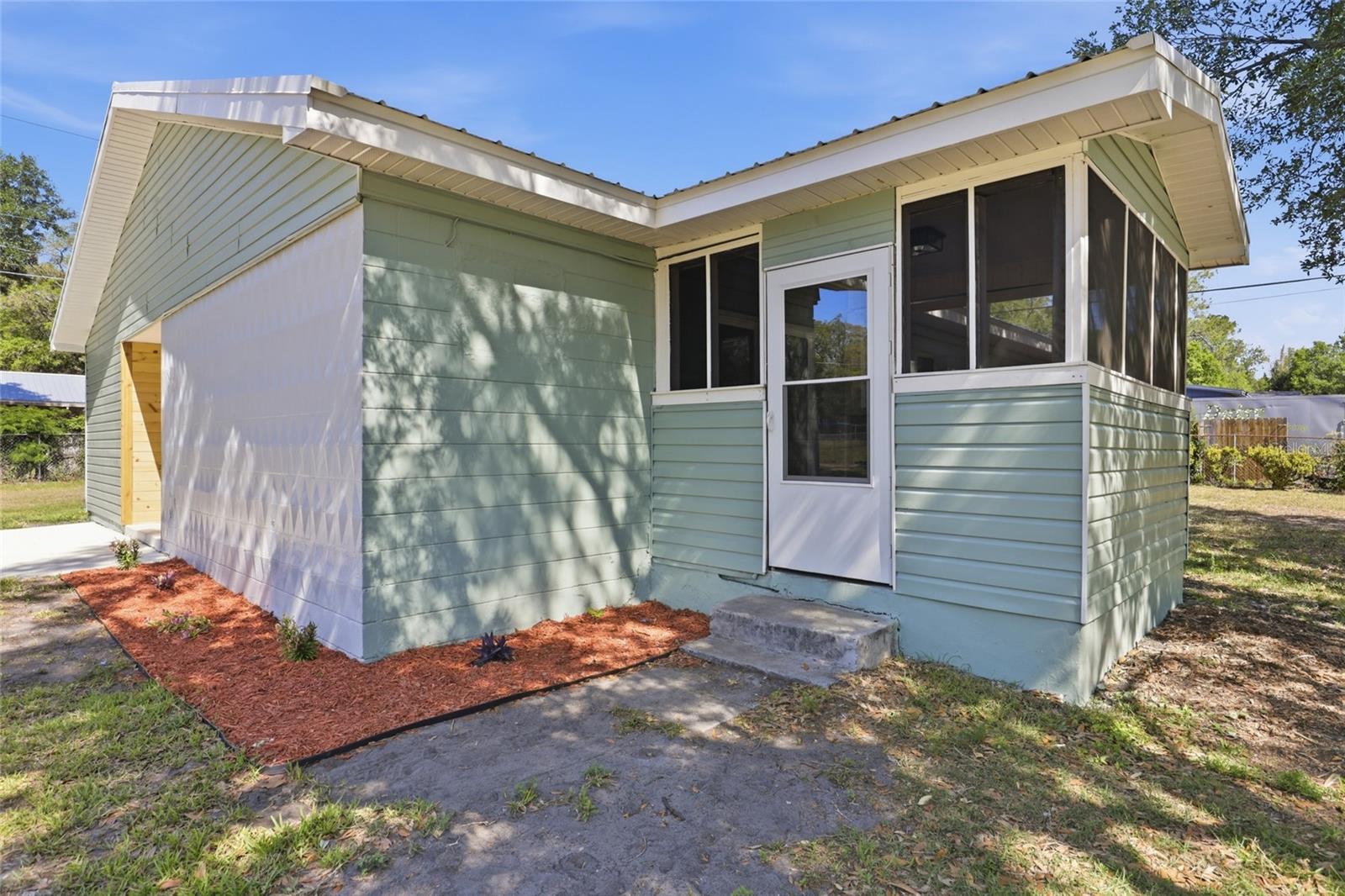 1214 NE 28TH AVE, GAINESVILLE, FL, 32609