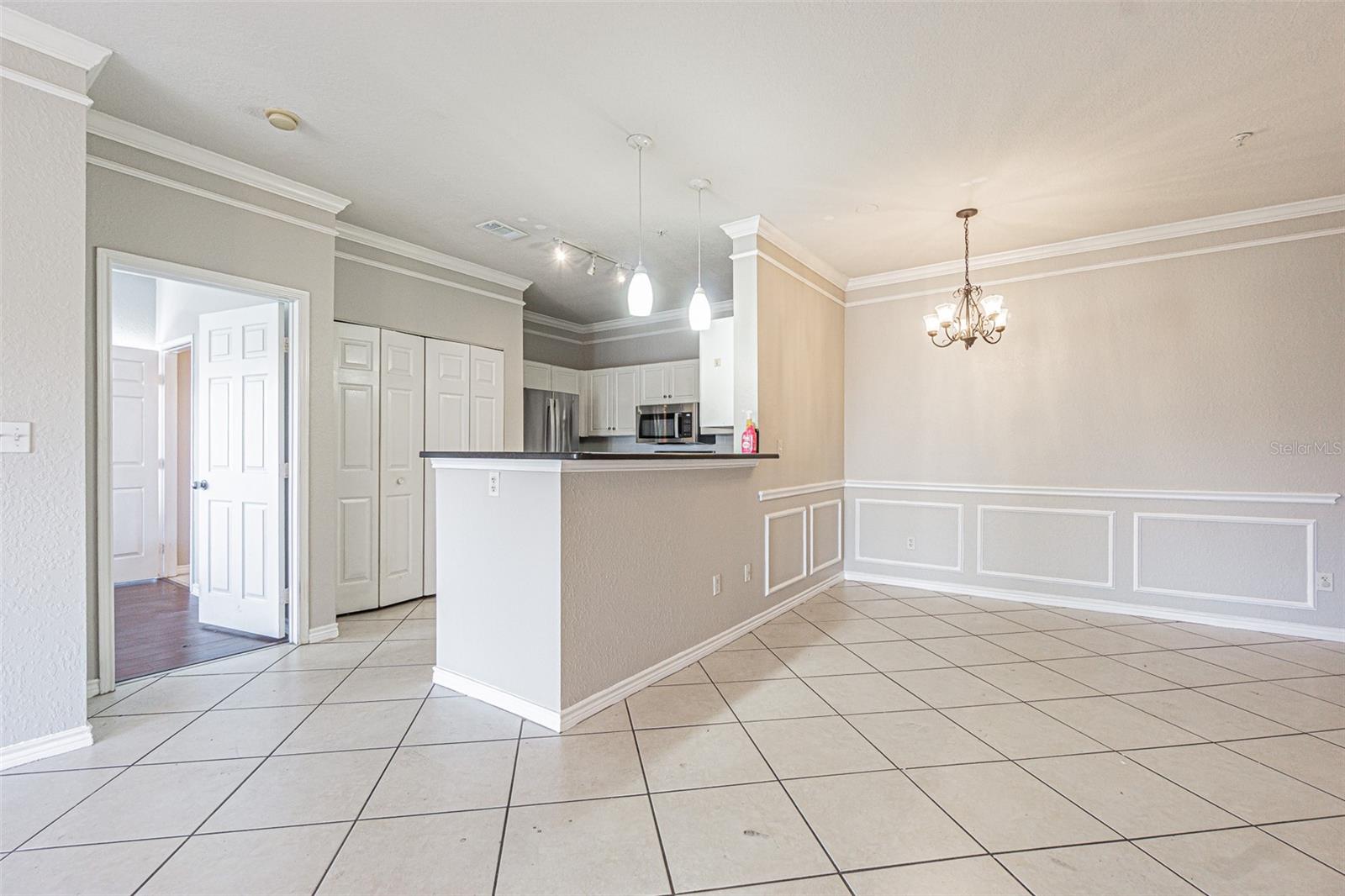 4316 BAYSIDE VILLAGE DR #302, TAMPA, FL, 33615