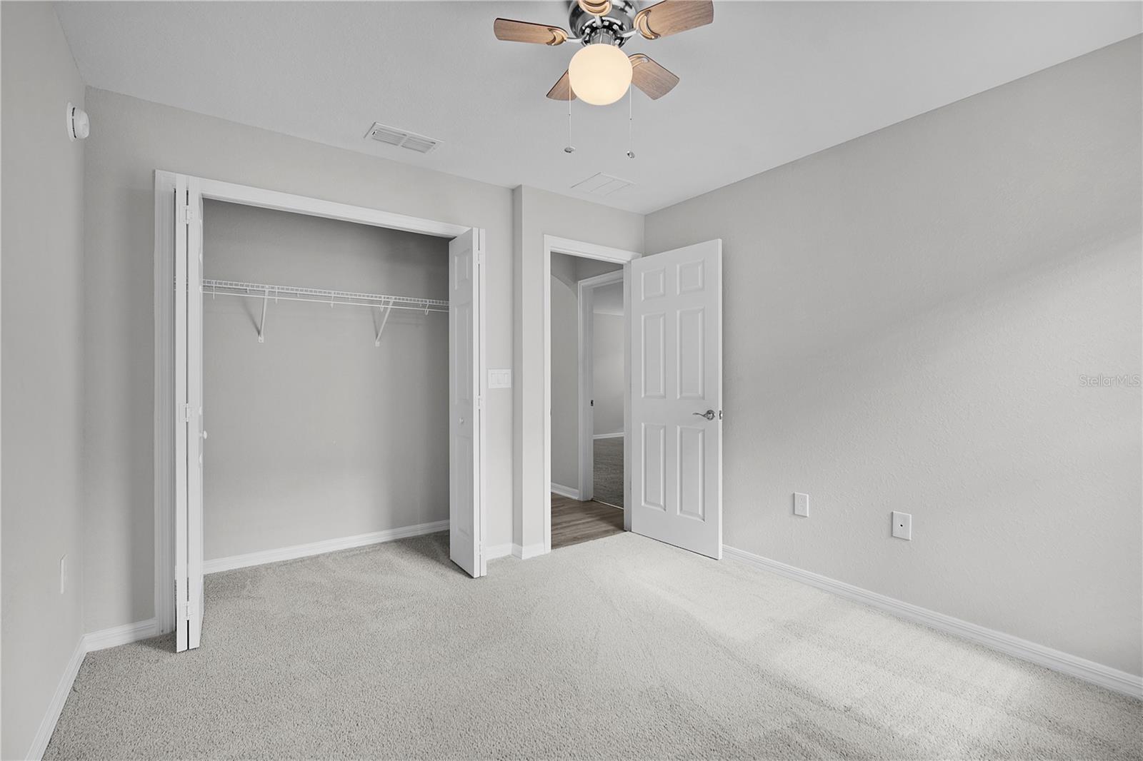 2439 MATTERHORN TRL, DAVENPORT, FL, 33837