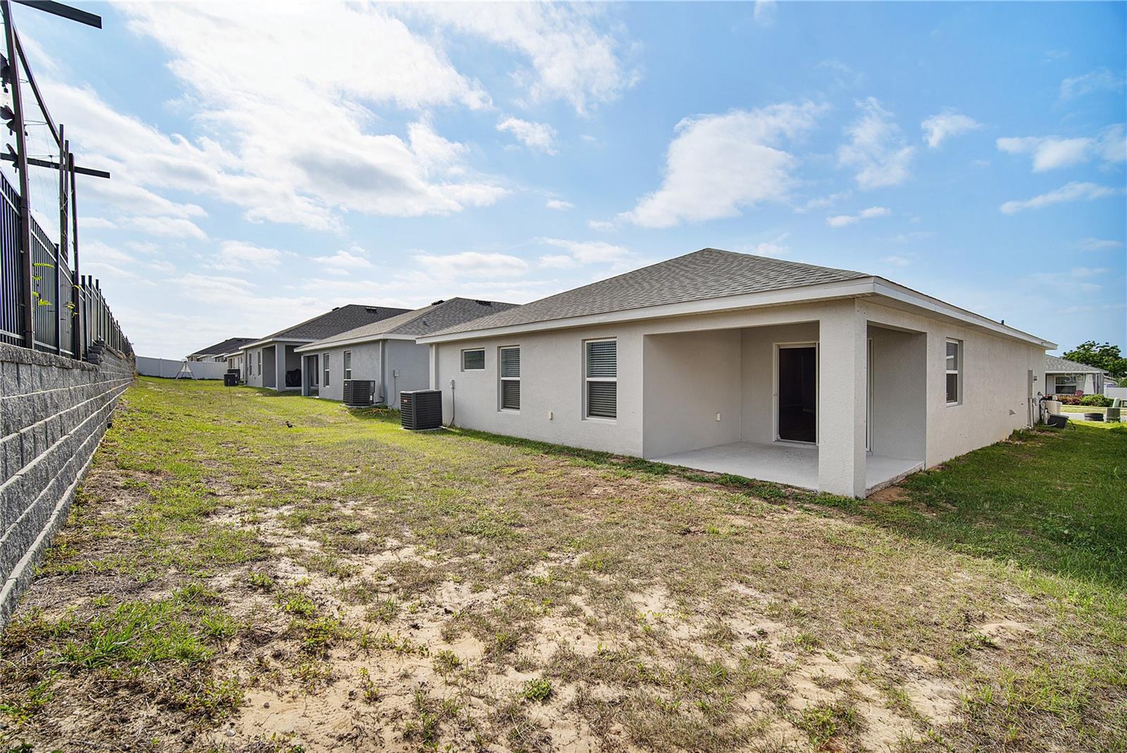 2439 MATTERHORN TRL, DAVENPORT, FL, 33837