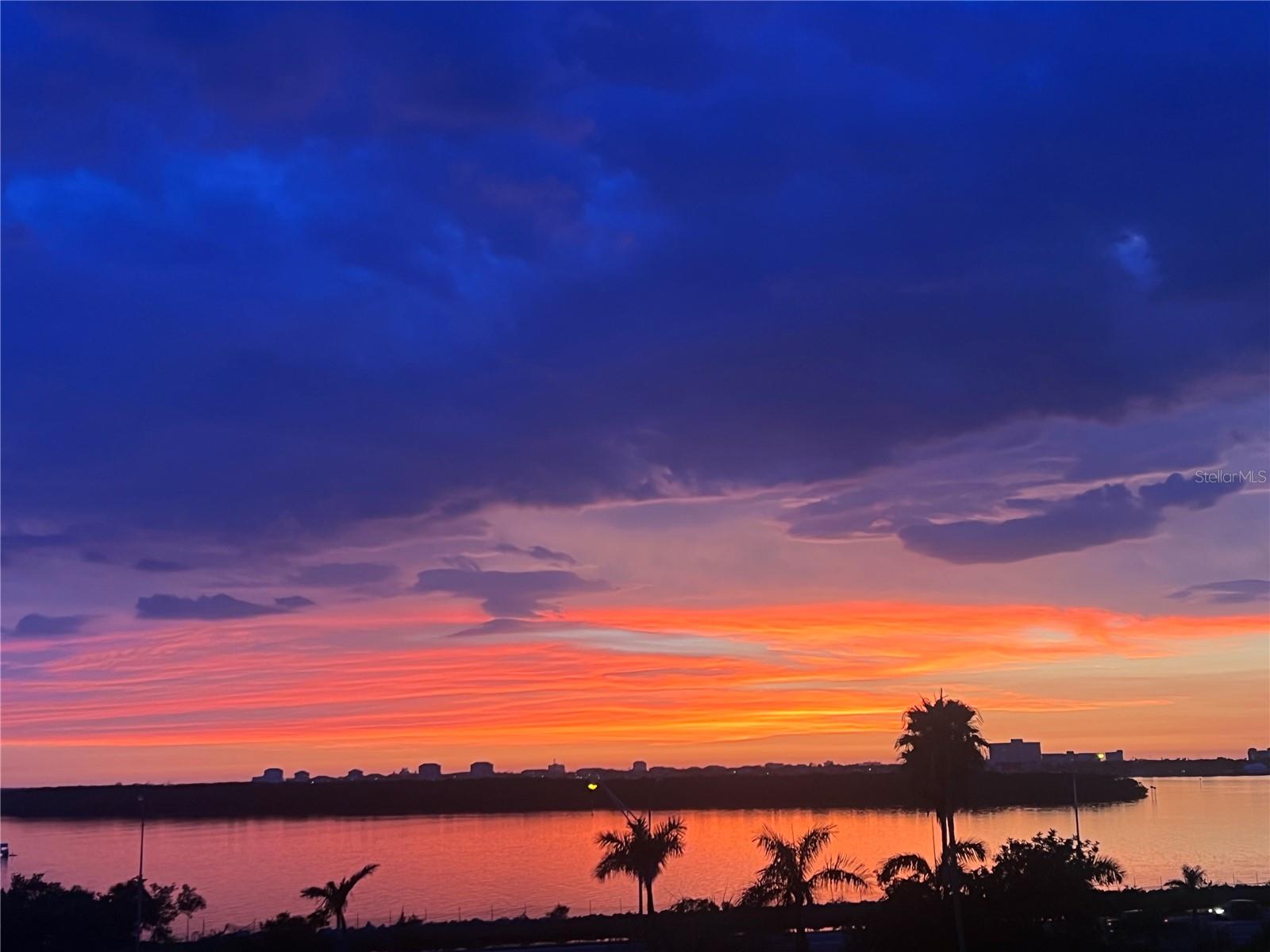 7430 SUNSHINE SKYWAY LN S #501, ST PETERSBURG, FL, 33711