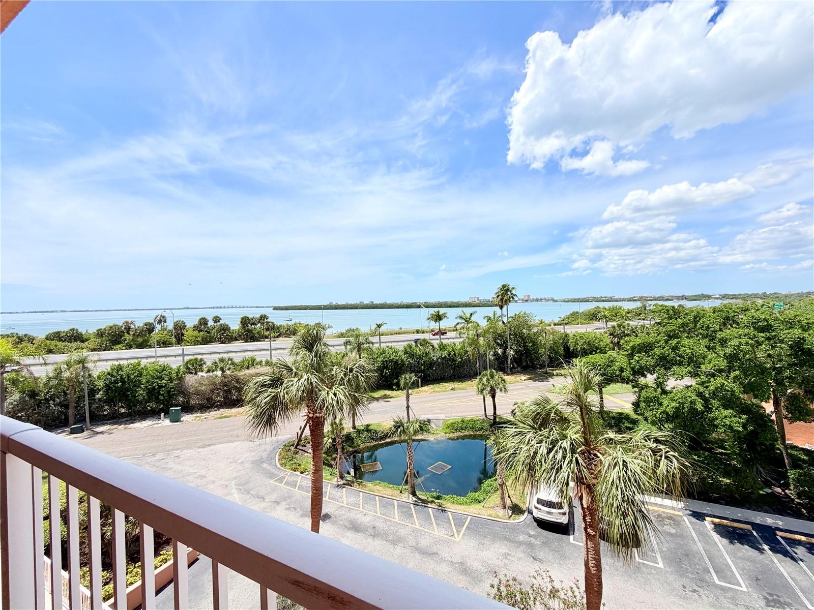 7430 SUNSHINE SKYWAY LN S #501, ST PETERSBURG, FL, 33711