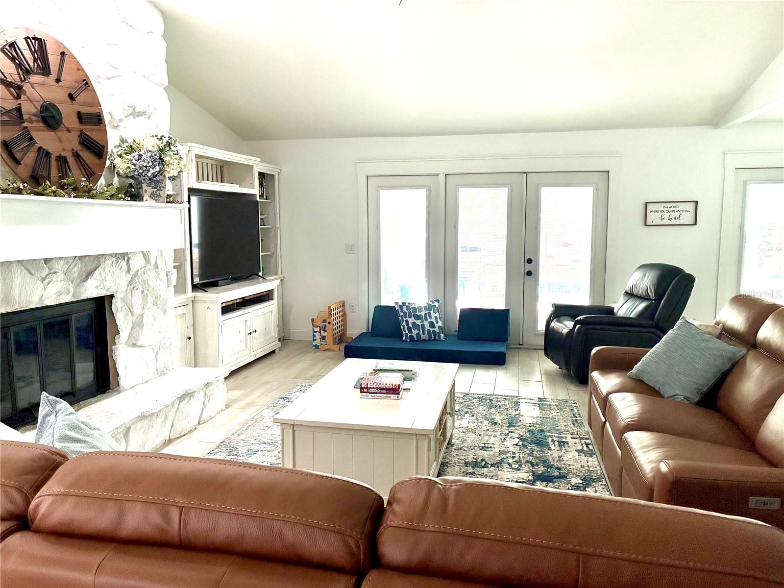 1219 CORNISH CT, SARASOTA, FL, 34232