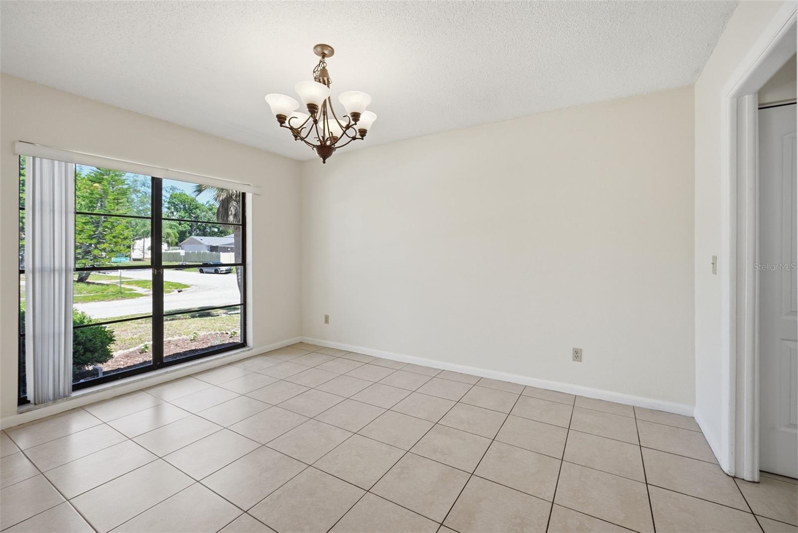 15602 FARNSWORTH LN, TAMPA, FL, 33624