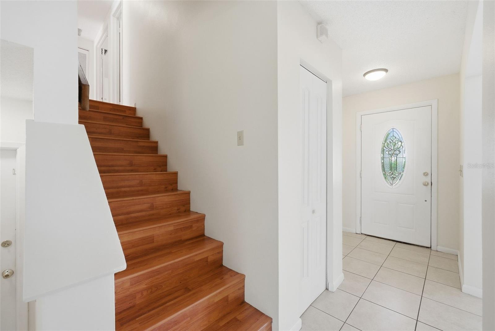 15602 FARNSWORTH LN, TAMPA, FL, 33624