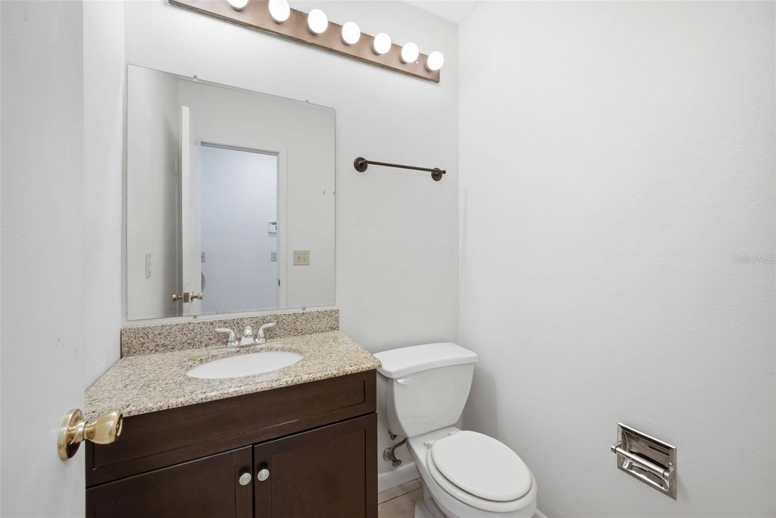 15602 FARNSWORTH LN, TAMPA, FL, 33624