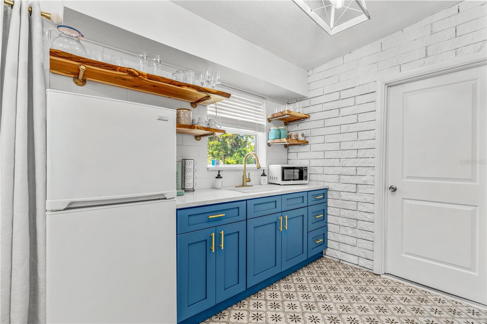 2908 S PENINSULA DR, DAYTONA BEACH, FL, 32118