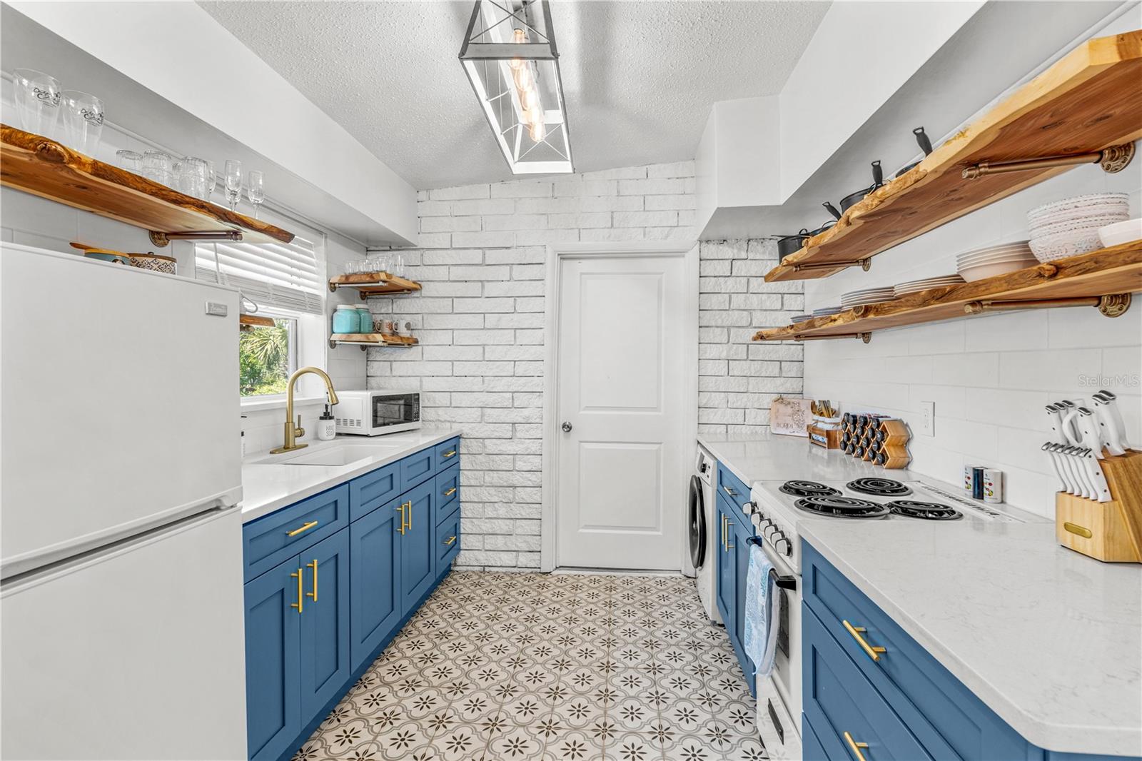 2908 S PENINSULA DR, DAYTONA BEACH, FL, 32118