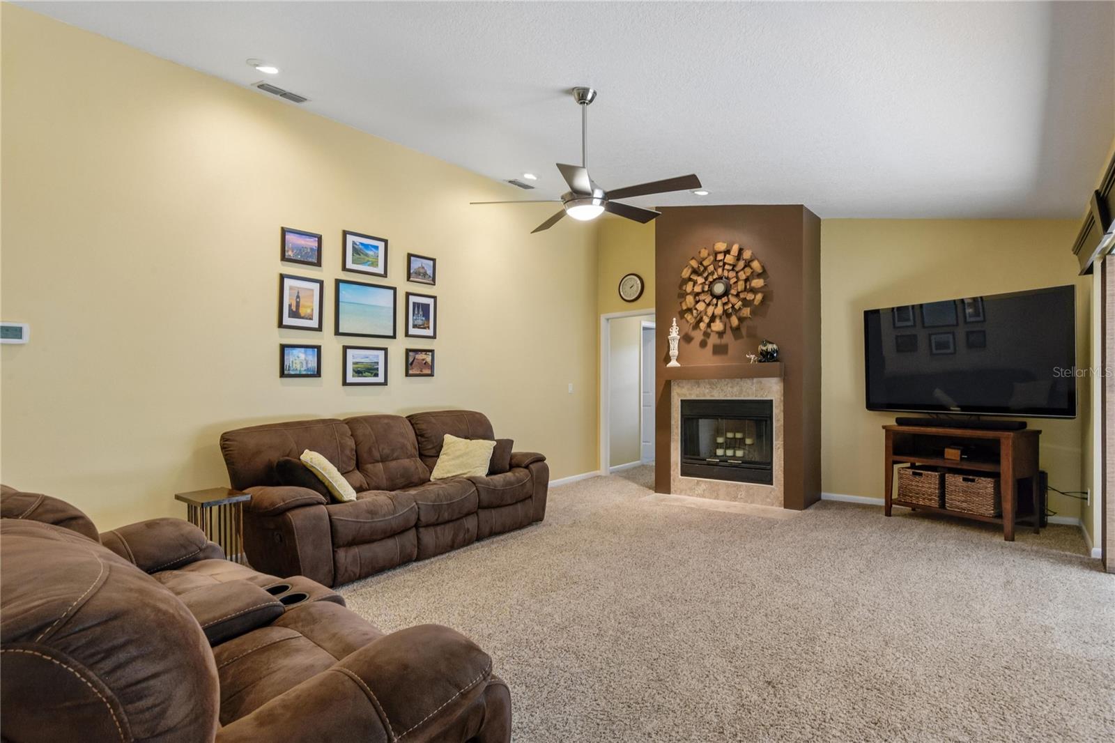 1215 HUNTINGTON LN, SAFETY HARBOR, FL, 34695