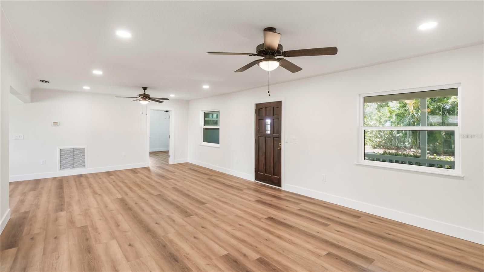 4725 DEL RIO WAY S, GULFPORT, FL, 33711
