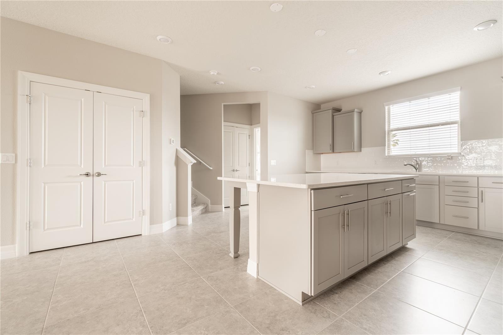 7724 SWEET STAR AVE, ORLANDO, FL, 32836