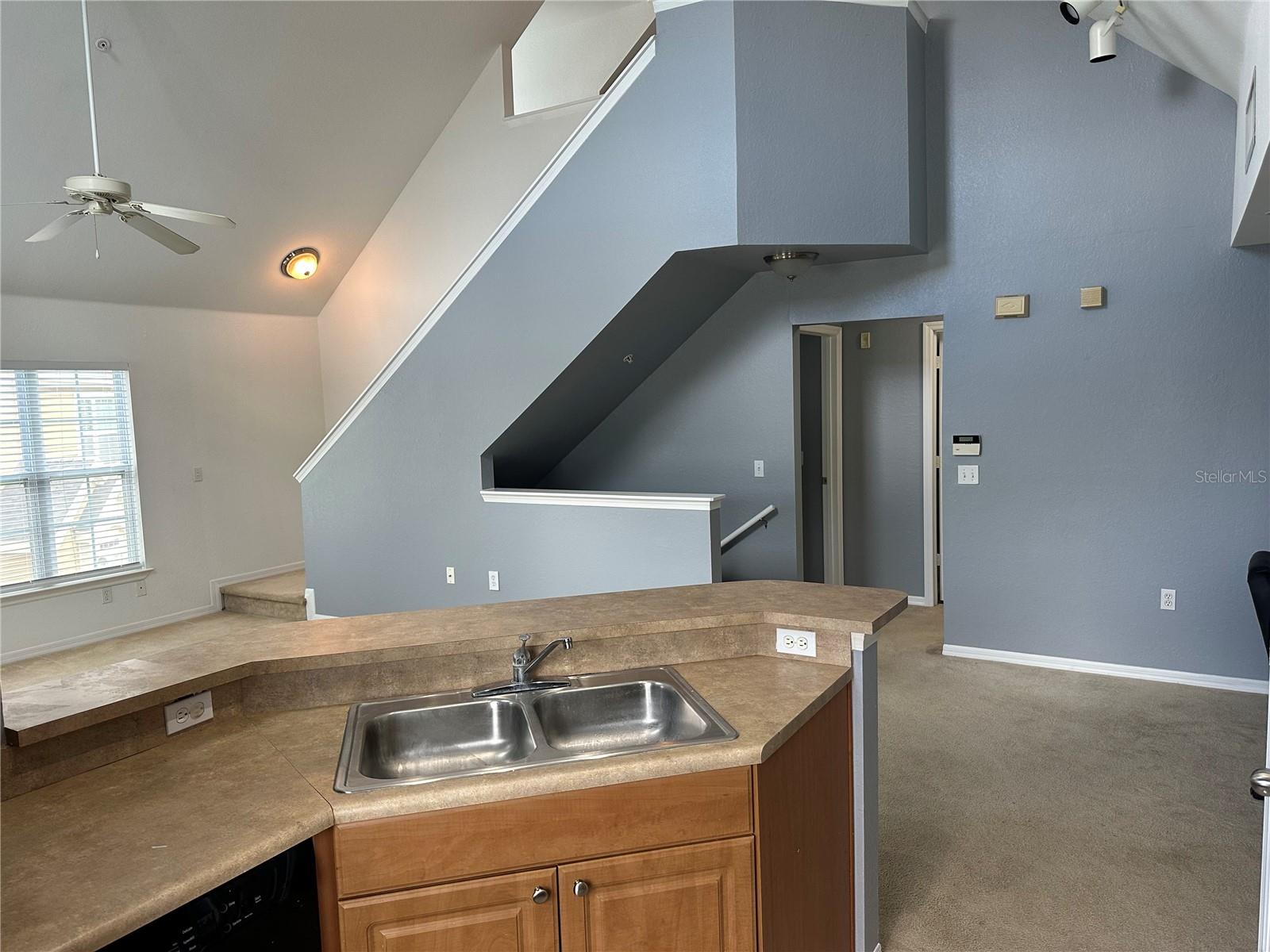 5601 ROSEHILL RD #201, SARASOTA, FL, 34233
