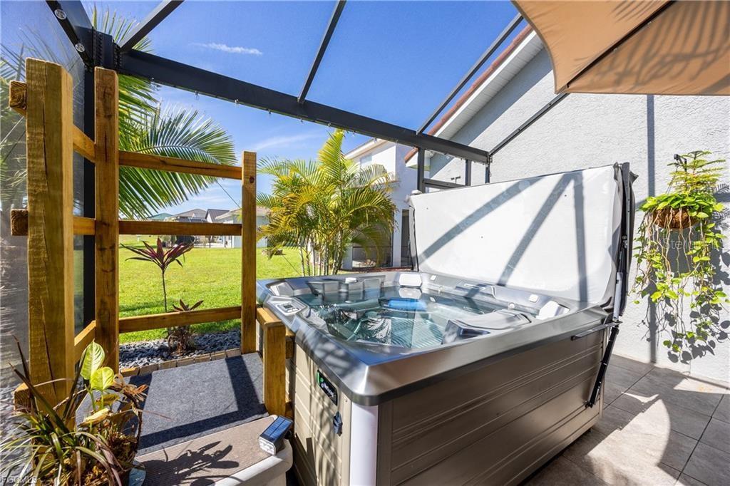 2128 CAPE HEATHER CIR, CAPE CORAL, FL, 33991