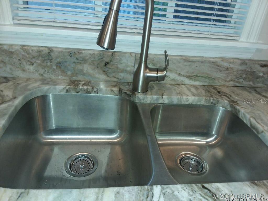 572 PALM DR, NEW SMYRNA BEACH, FL, 32168