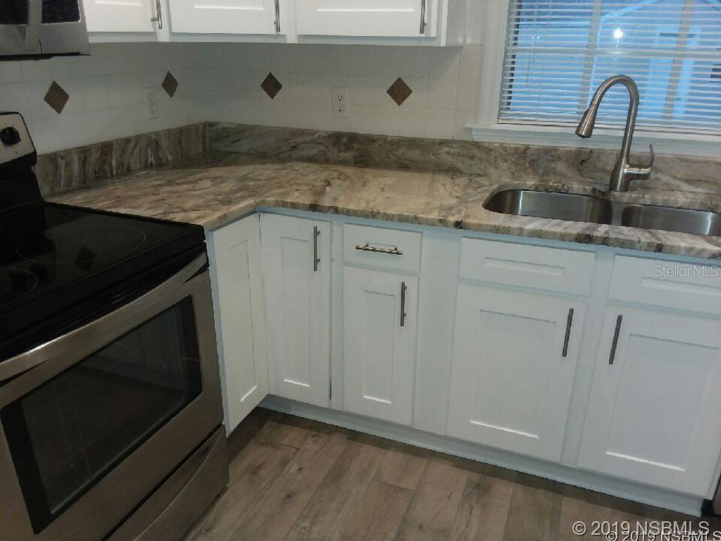 572 PALM DR, NEW SMYRNA BEACH, FL, 32168