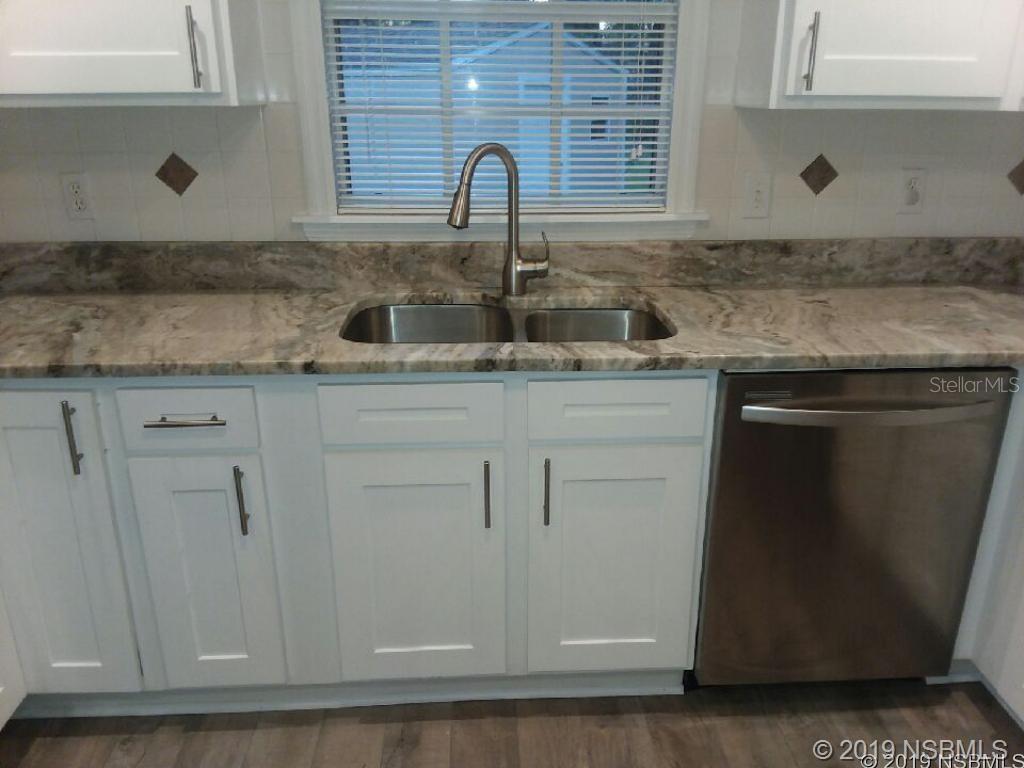 572 PALM DR, NEW SMYRNA BEACH, FL, 32168