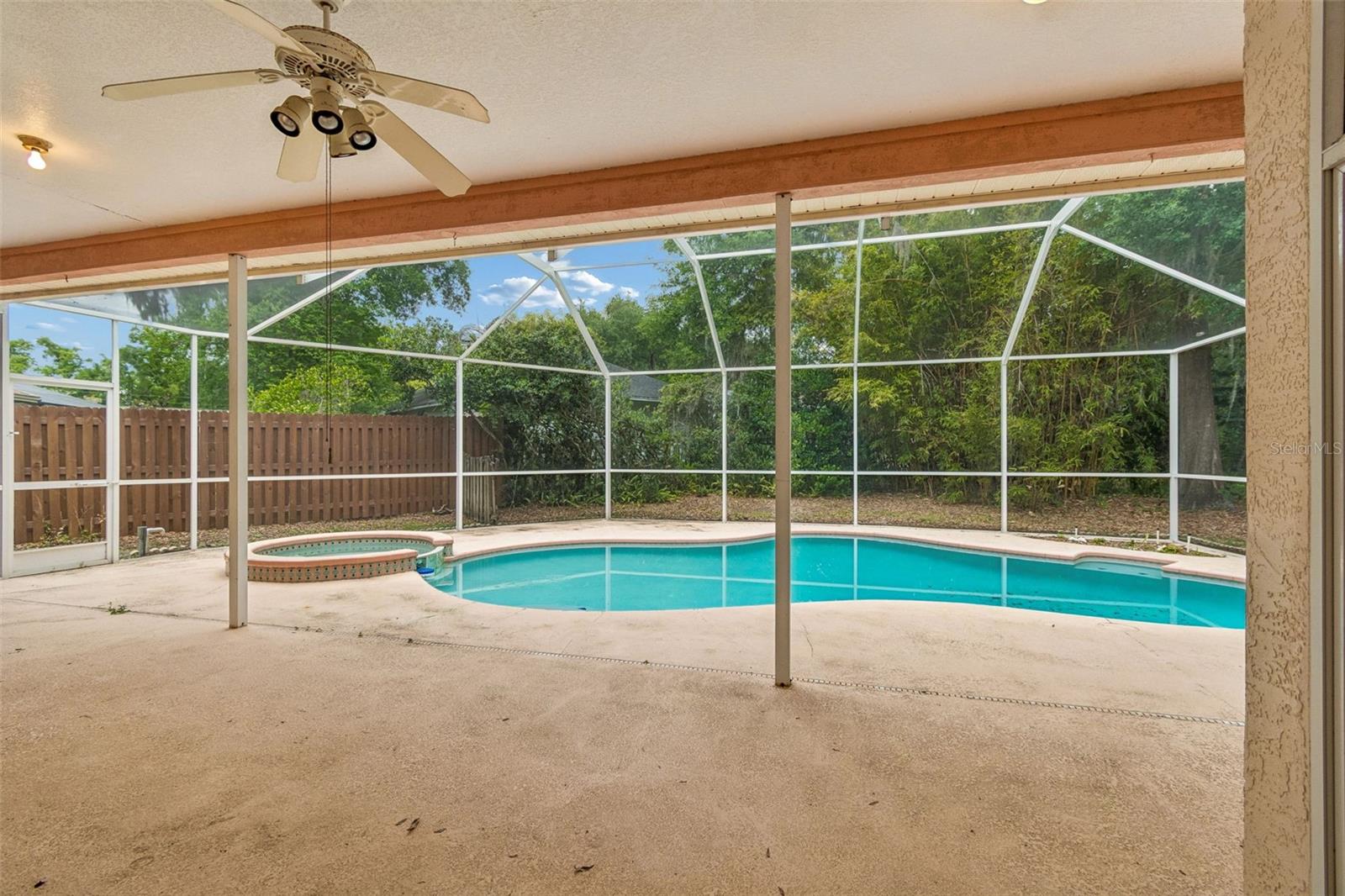 1336 WATERWOOD DR, LUTZ, FL, 33559