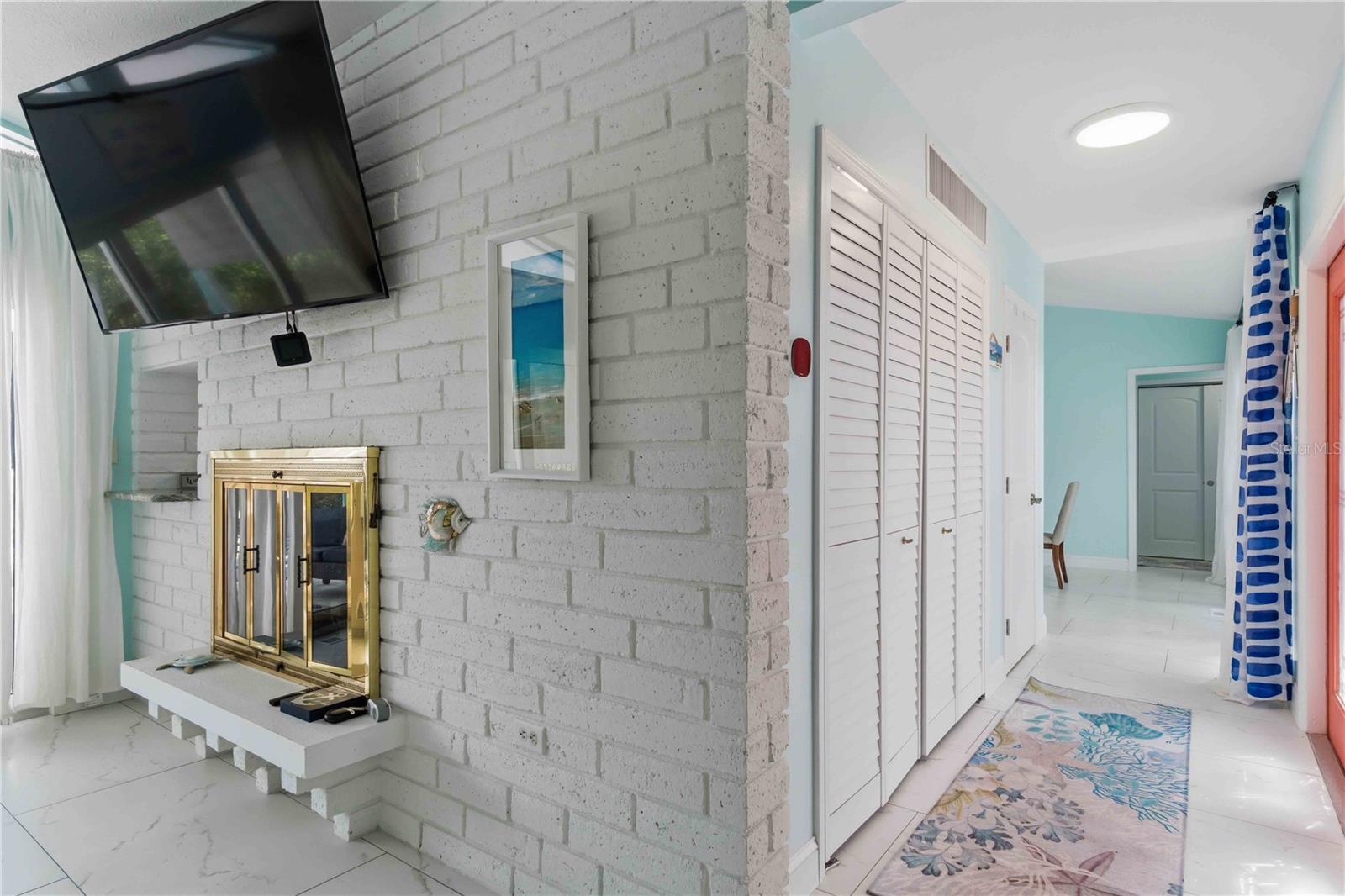 1960 W MARION AVE, PUNTA GORDA, FL, 33950