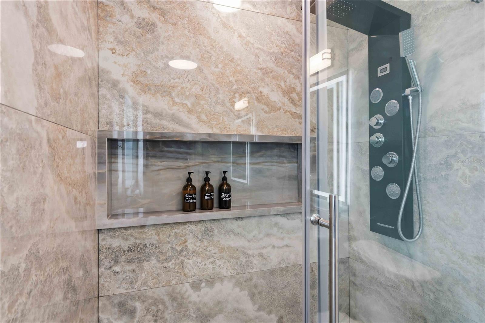 1960 W MARION AVE, PUNTA GORDA, FL, 33950