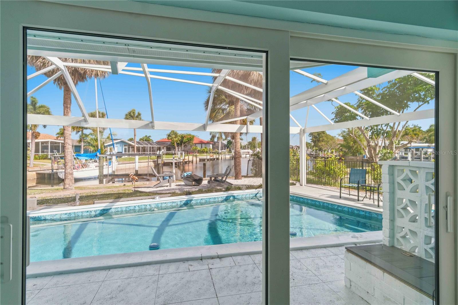 1960 W MARION AVE, PUNTA GORDA, FL, 33950