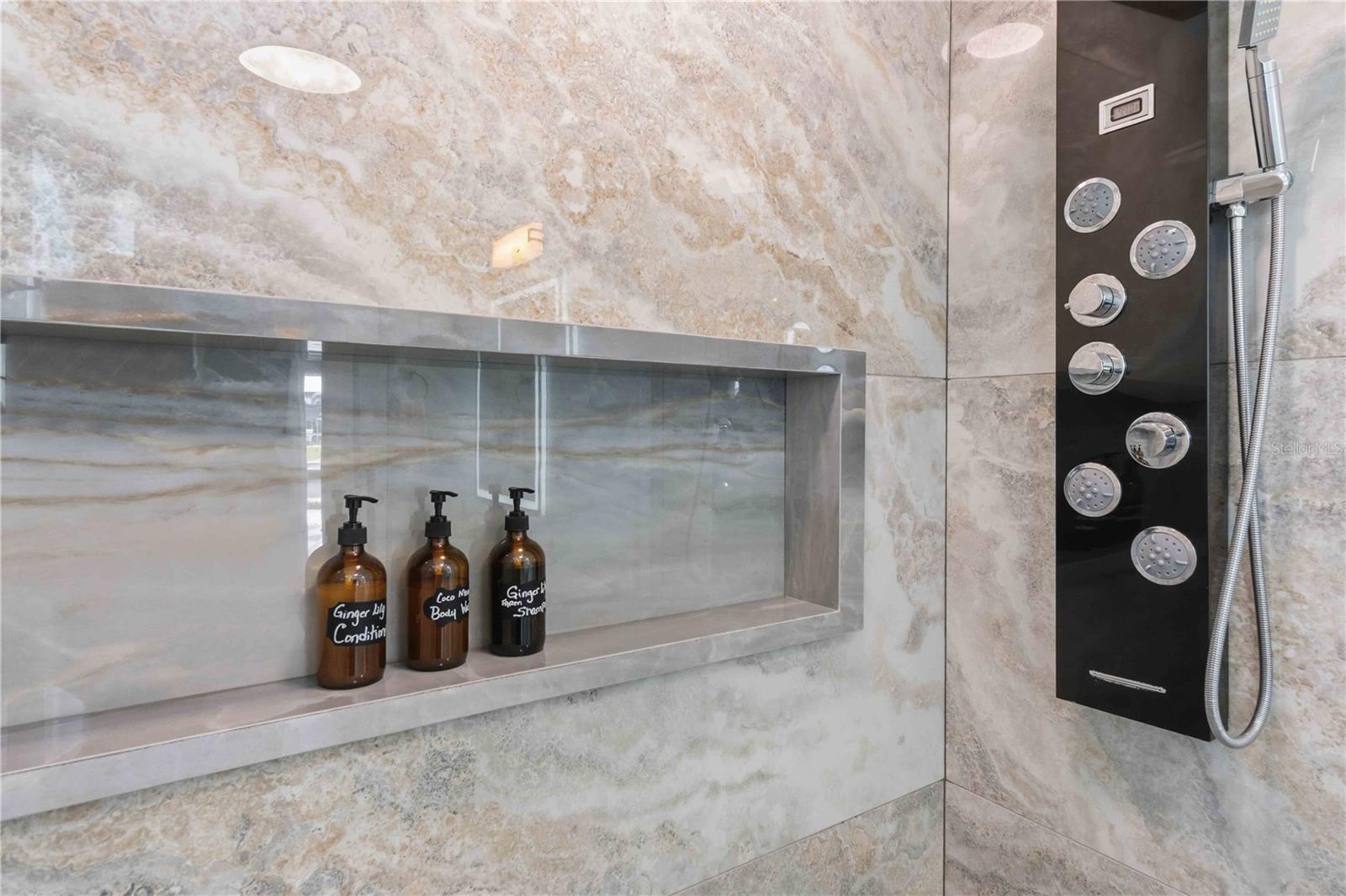 1960 W MARION AVE, PUNTA GORDA, FL, 33950