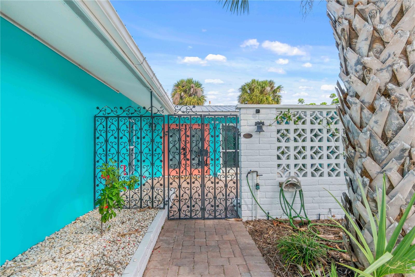 1960 W MARION AVE, PUNTA GORDA, FL, 33950