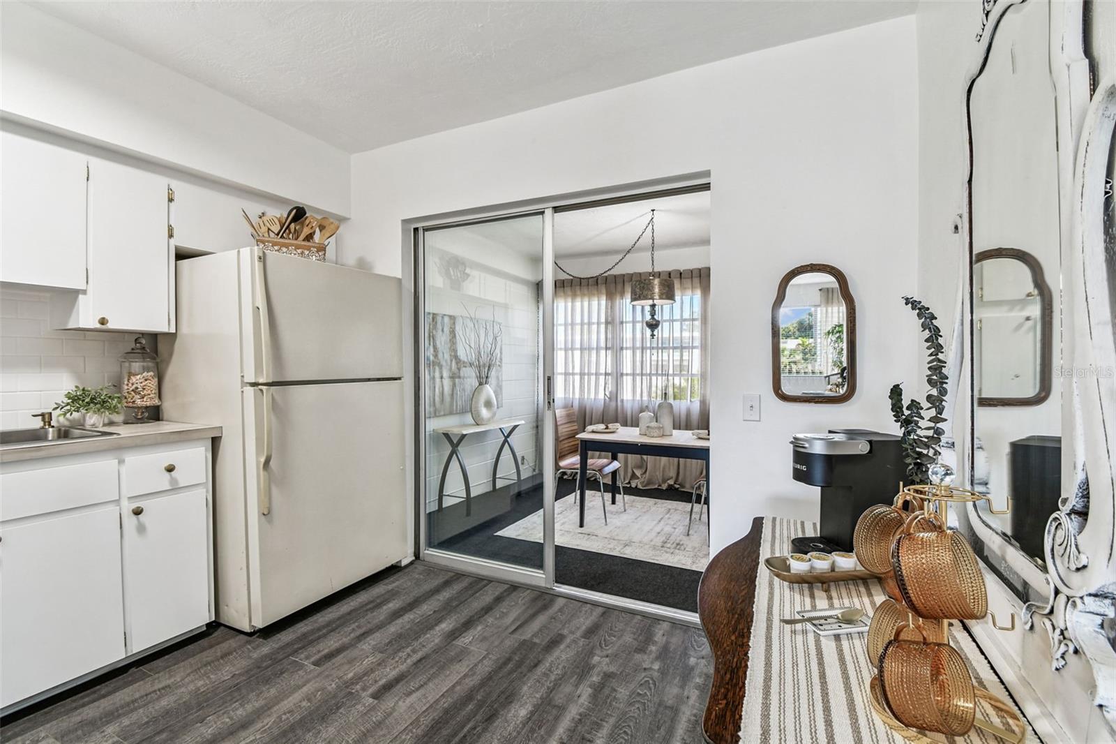 5861 42ND TER N #1712, KENNETH CITY, FL, 33709